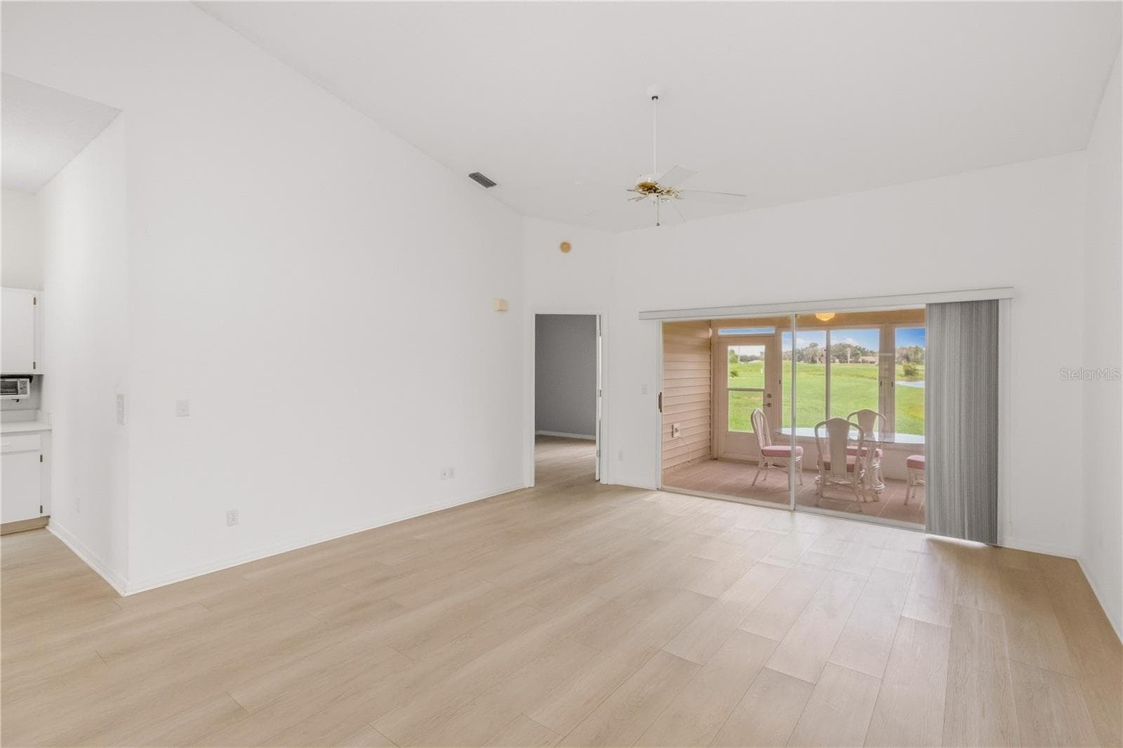 Large Open Living Space - 1002 NICENE CT #47, SUN CITY CENTER