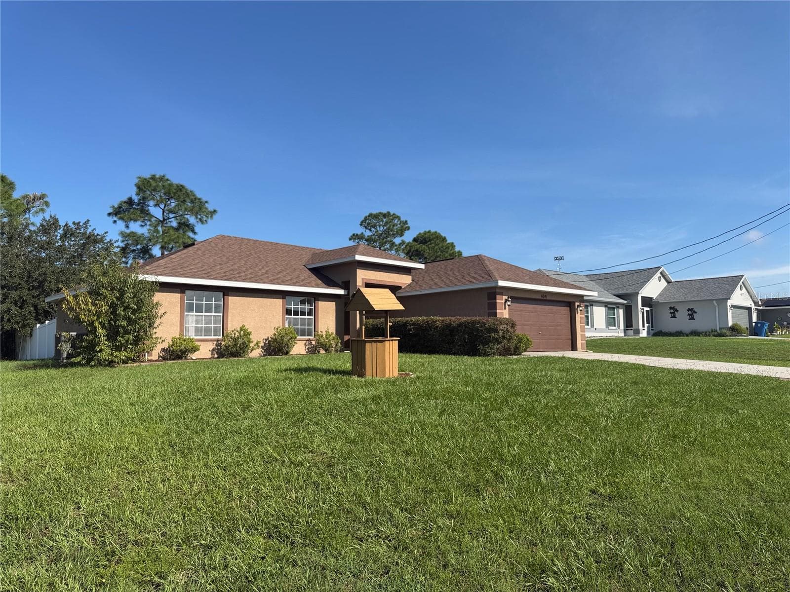 Single Family Residence at 6041 PARNELL AVE, SPRING HILL, photo 8 of 28