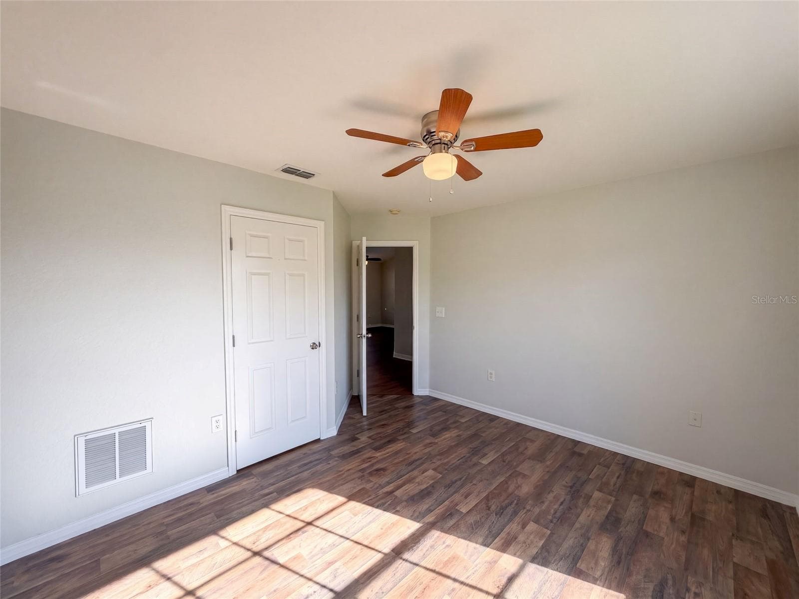 Single Family Residence at 6041 PARNELL AVE, SPRING HILL, photo 17 of 28