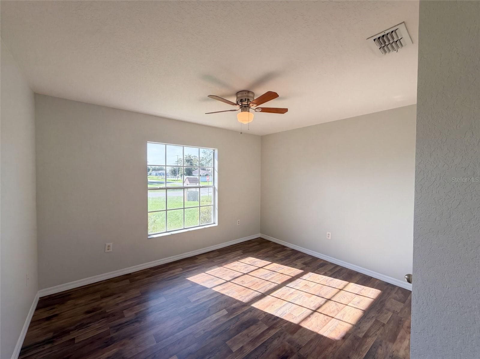 Single Family Residence at 6041 PARNELL AVE, SPRING HILL, photo 18 of 28