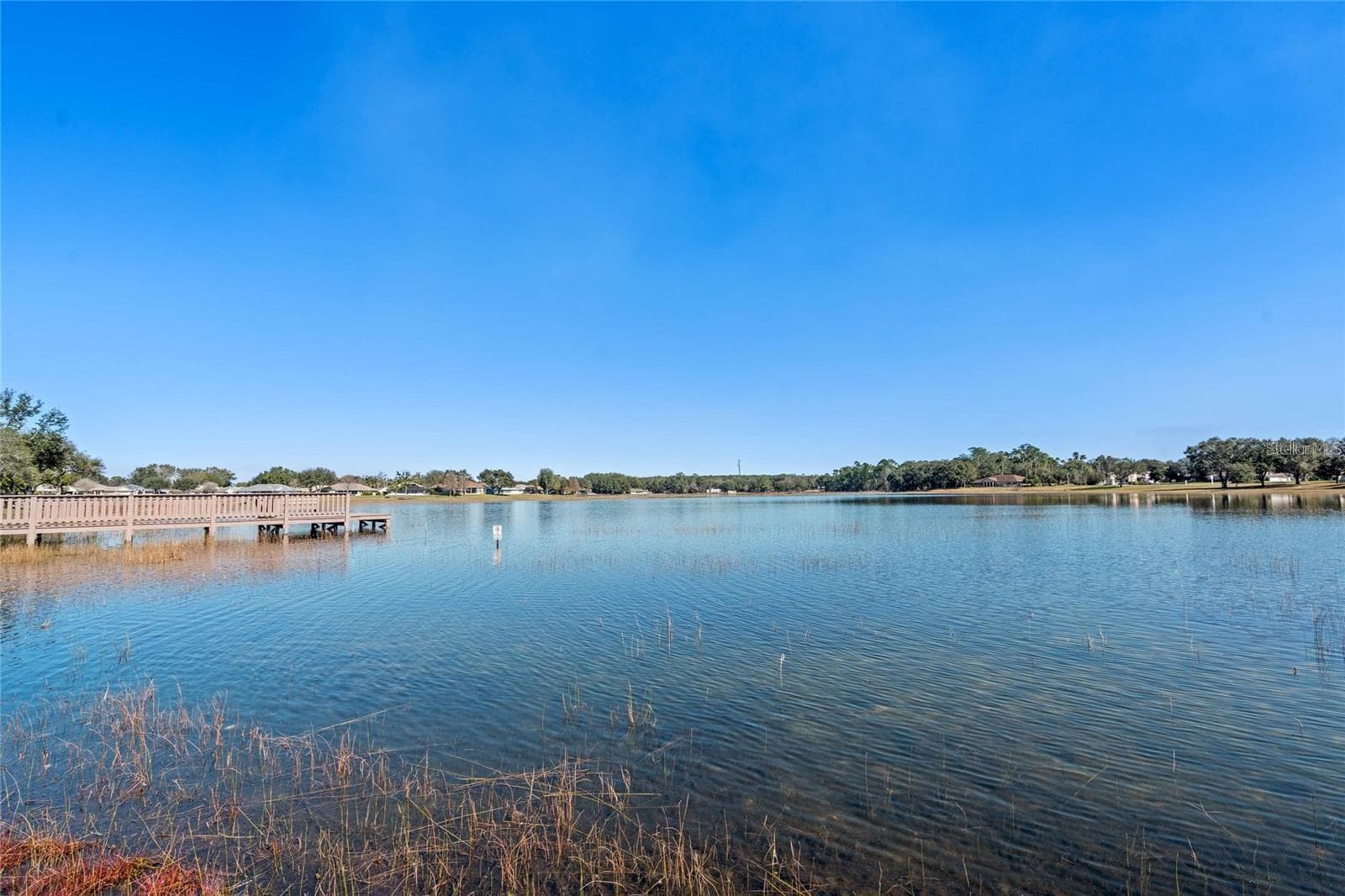 ROYAL LAKE is one of several lakes and ponds in the community where residents enjoy catch-and-release fishing, kayaking or just the lovely views. - 5401 ESSEX CT, LEESBURG