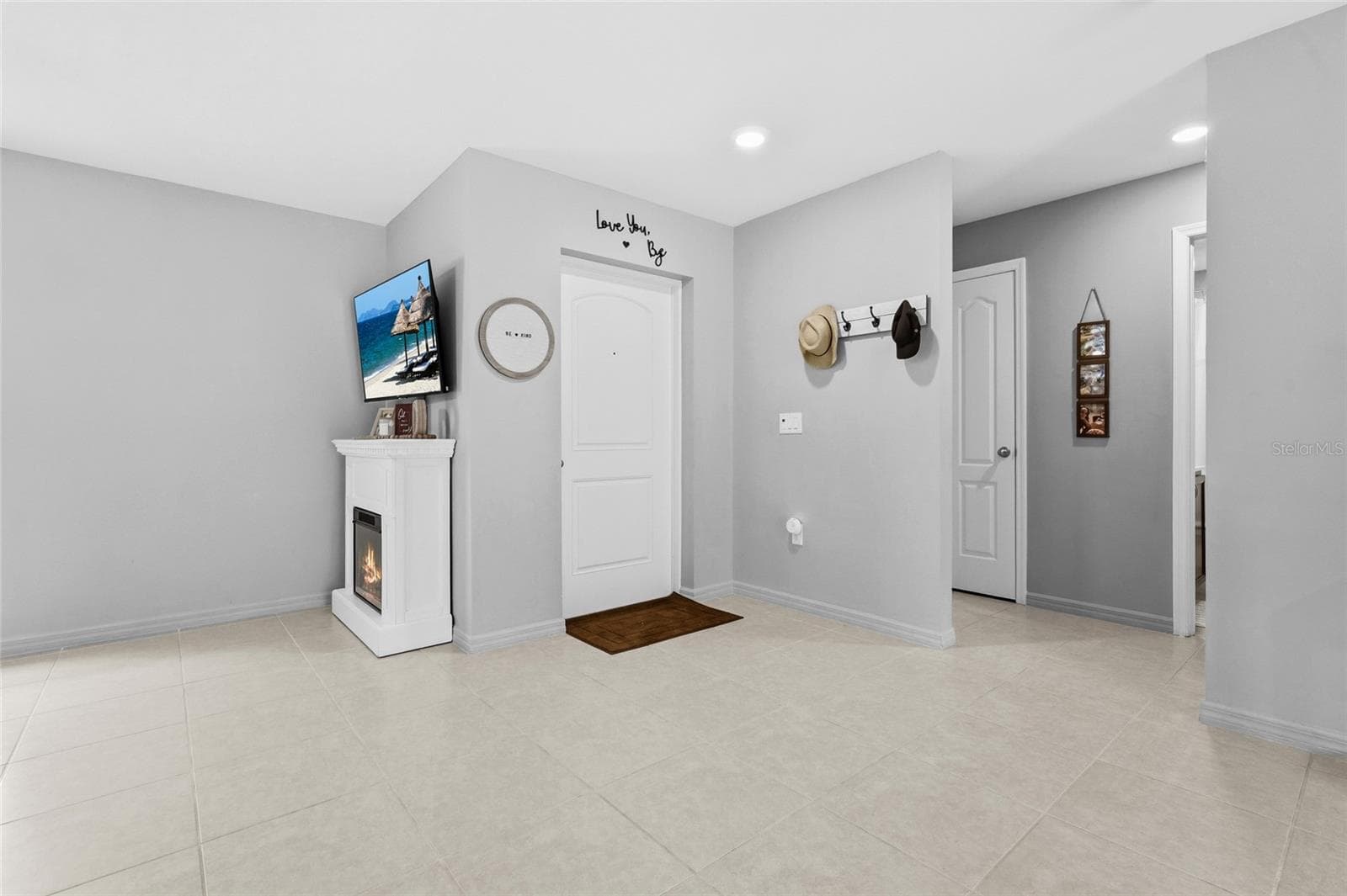 Single Family Residence at 5335 TRUMPET ST, NORTH PORT, photo 9 of 64