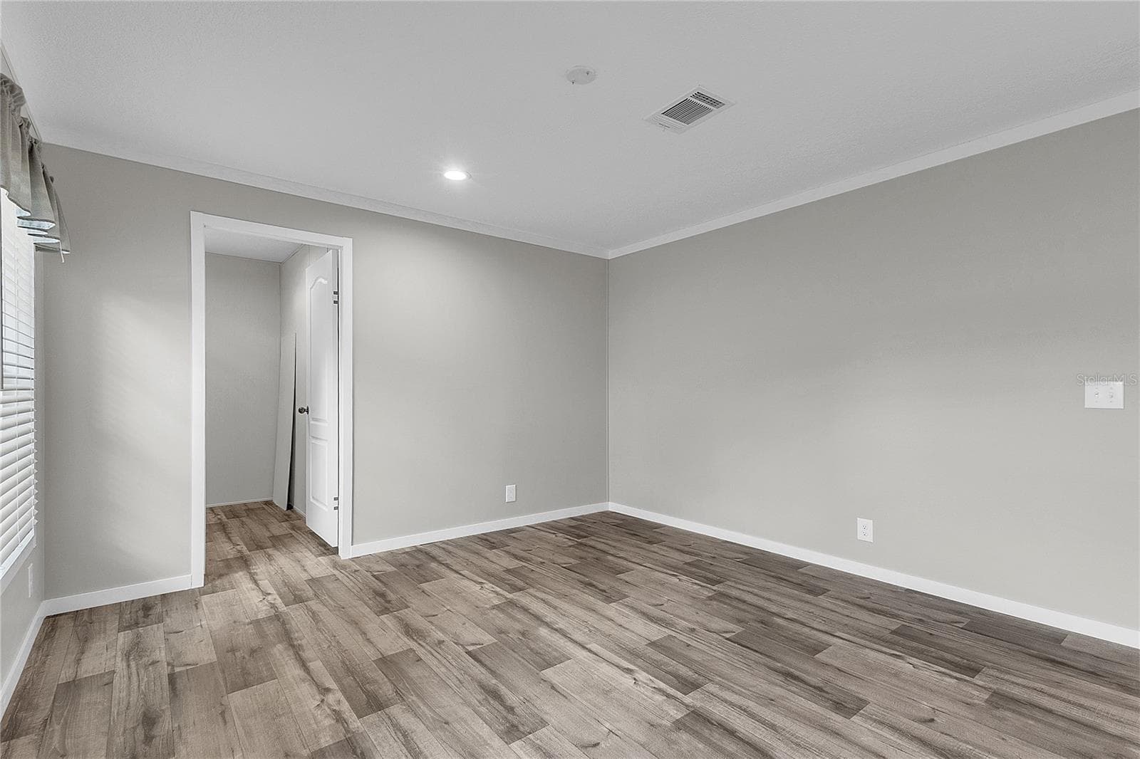 Modular Home at 1666 MISTLETOE ST, BUNNELL, photo 17 of 26