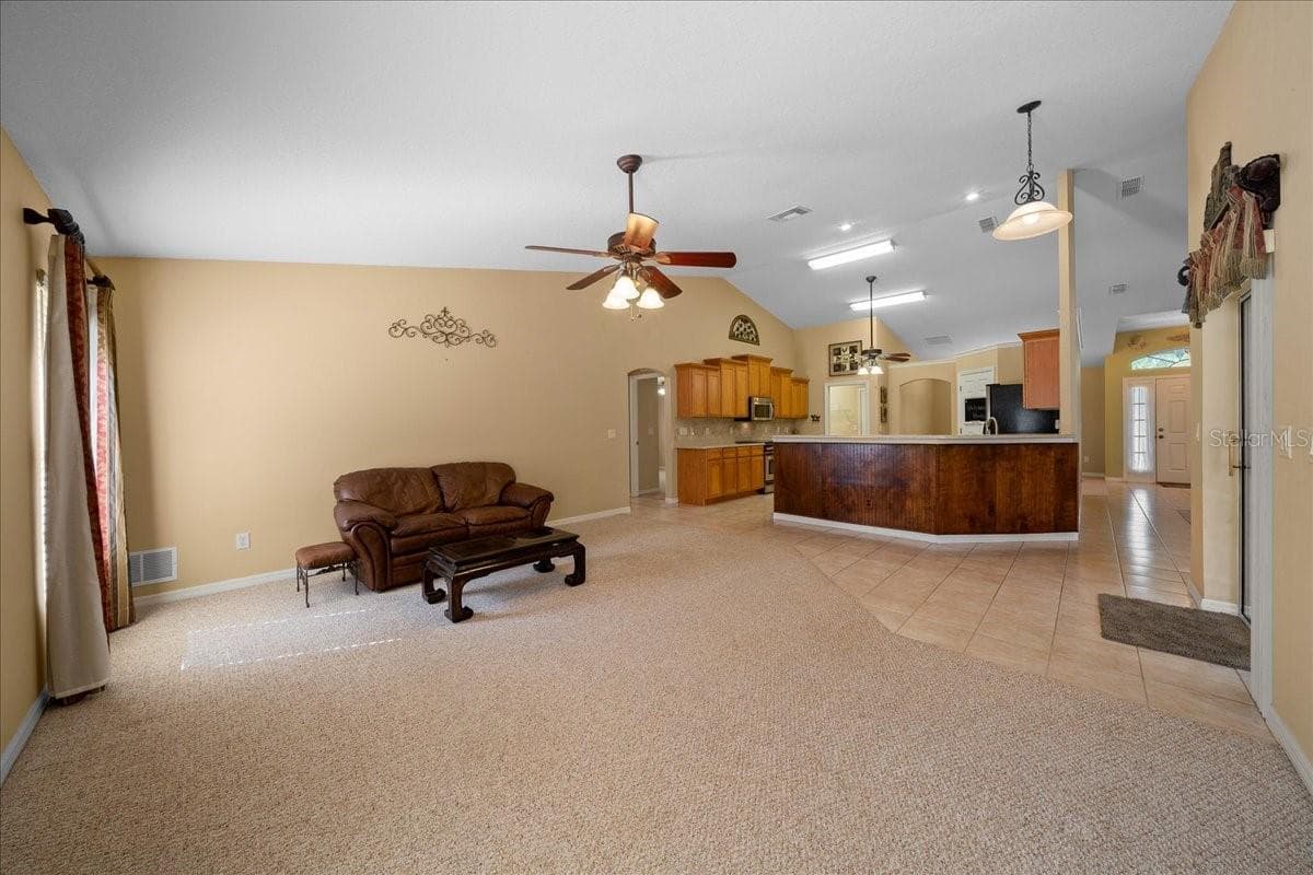 Family Room looking into kitchen - 8479 SW 134TH AVE, DUNNELLON