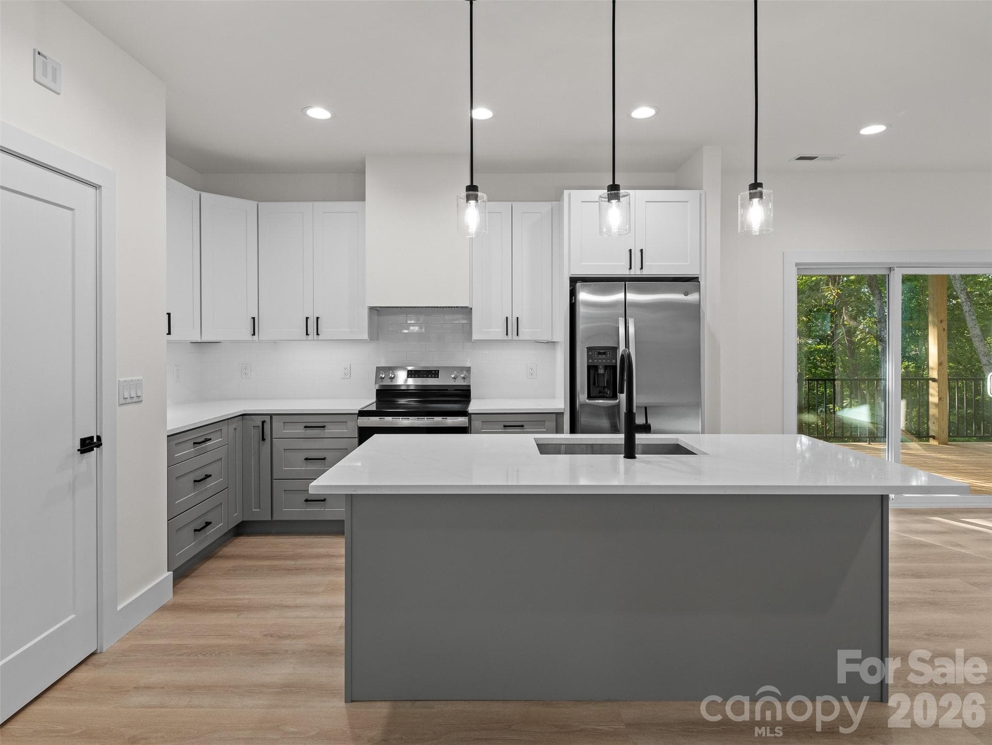 Single Family Residence at 160 Blossom Ridge, Leicester, photo 16 of 47