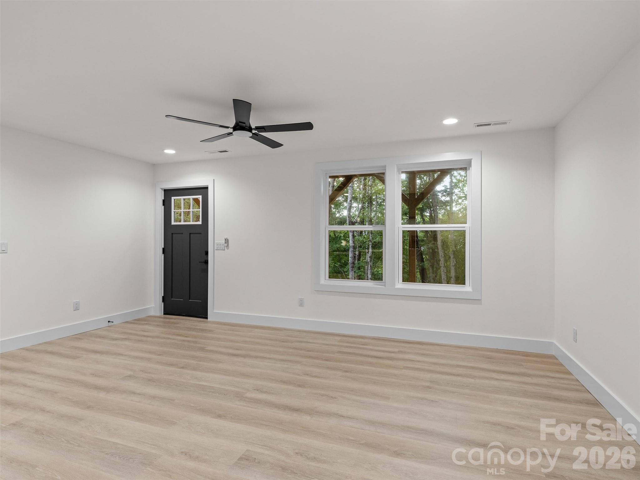 Single Family Residence at 160 Blossom Ridge, Leicester, photo 33 of 47