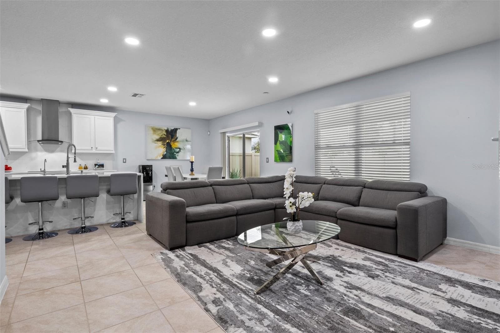 Living Area - 2460 WHITE POPPY DR, KISSIMMEE