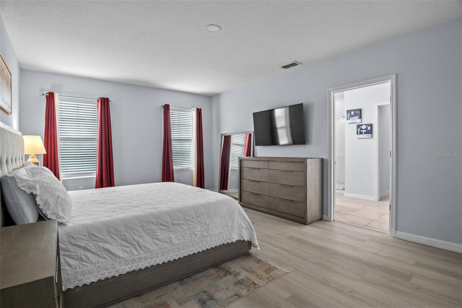 Master Bedroom - 2460 WHITE POPPY DR, KISSIMMEE
