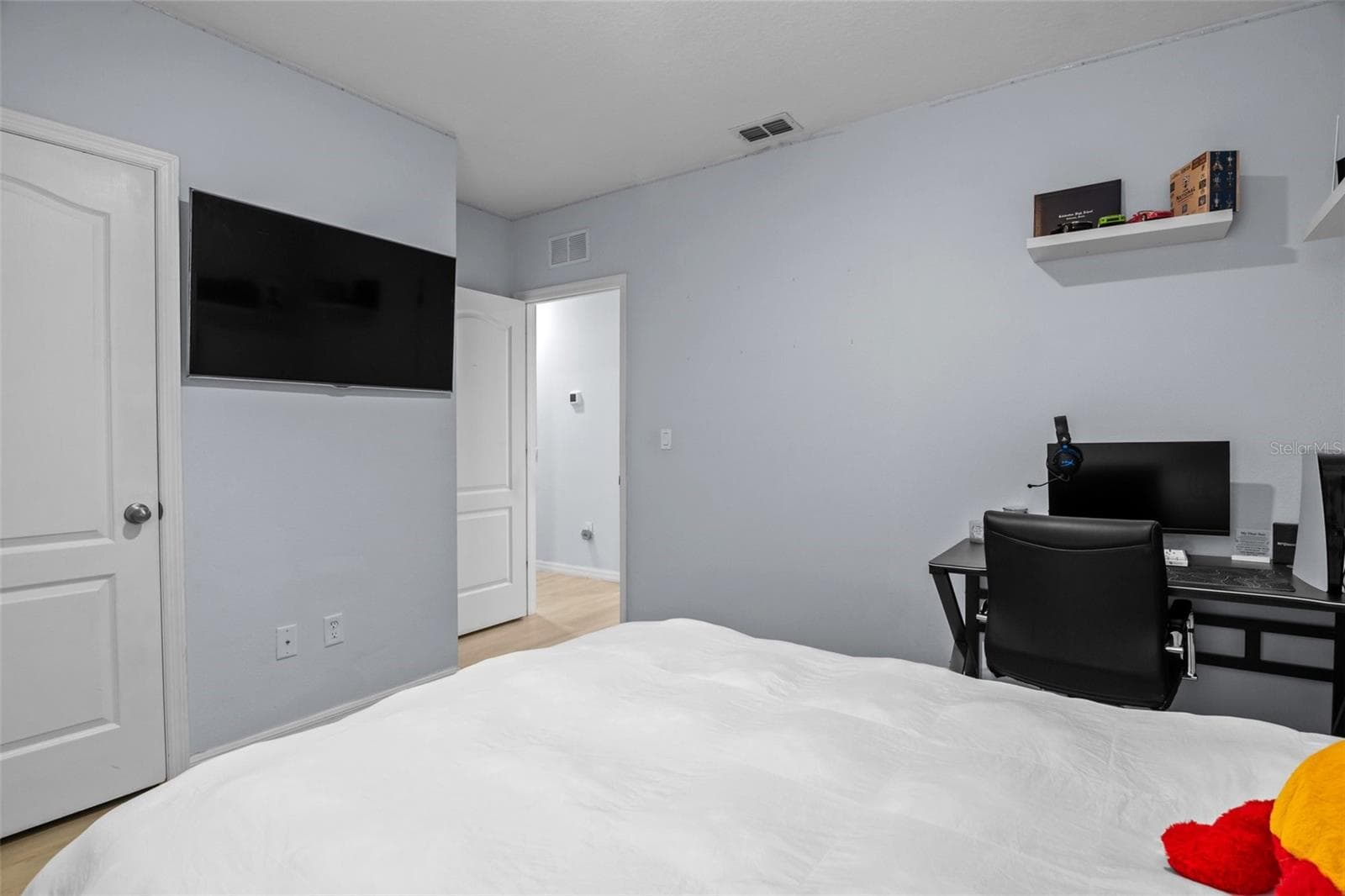 Bedroom 2 - 2460 WHITE POPPY DR, KISSIMMEE