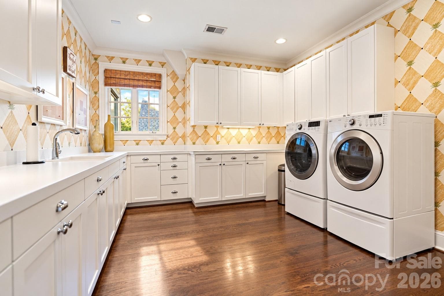 Single Family Residence at 11828 Stephenson Court, Charlotte, photo 37 of 48