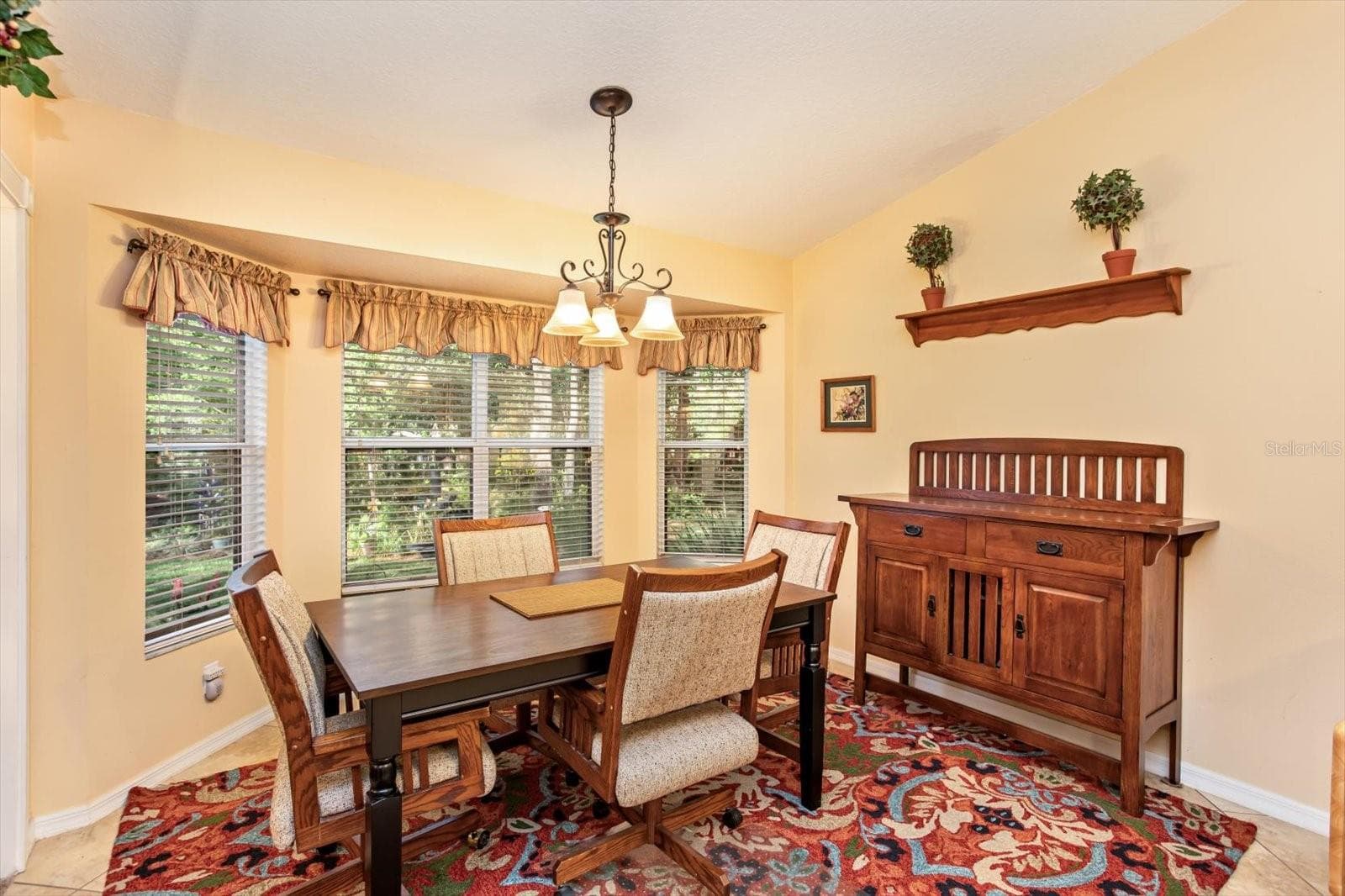 Breakfast nook - 25845 GLEN EAGLE DR, LEESBURG