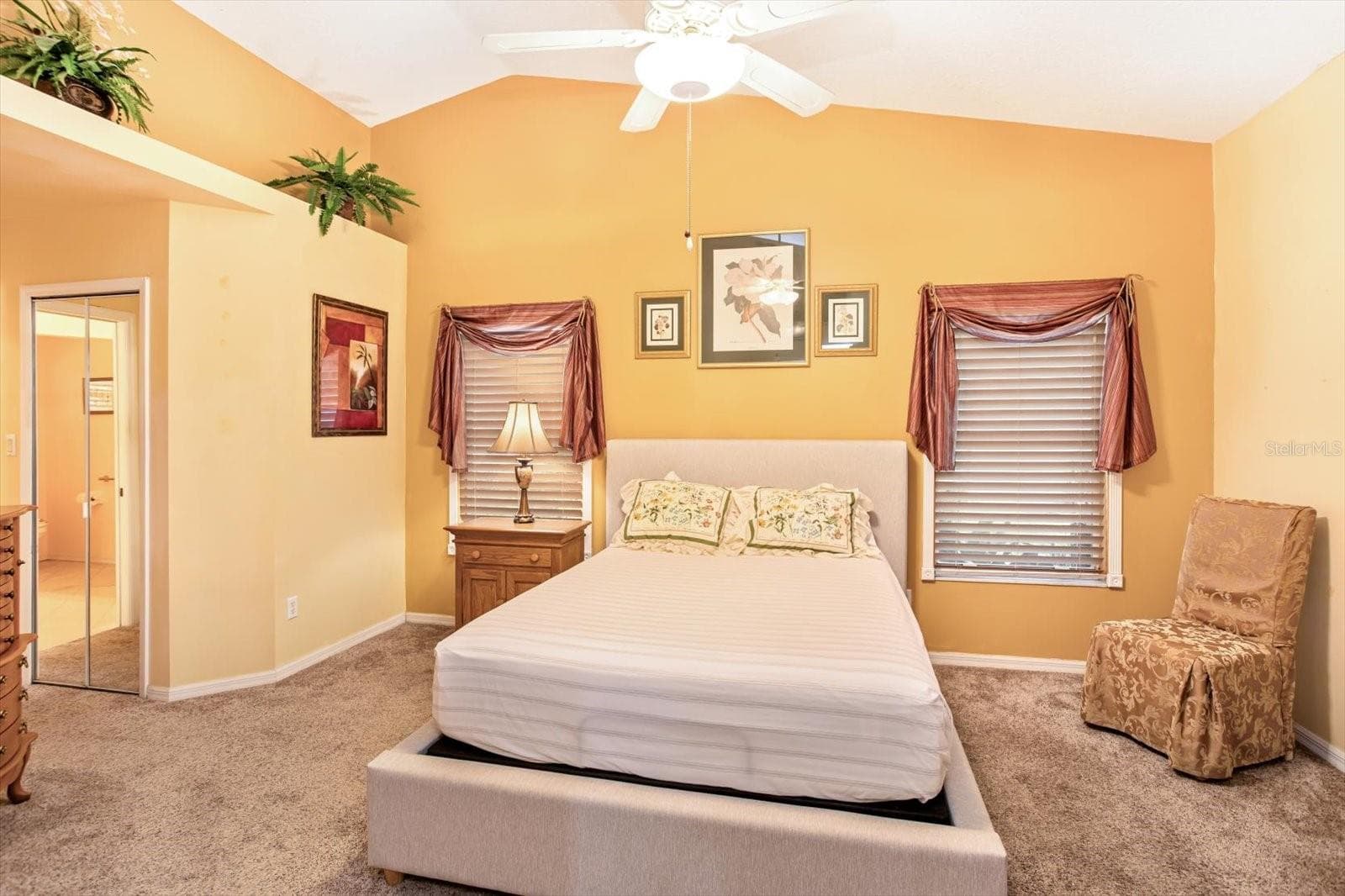 Single Family Residence at 25845 GLEN EAGLE DR, LEESBURG, photo 28 of 43