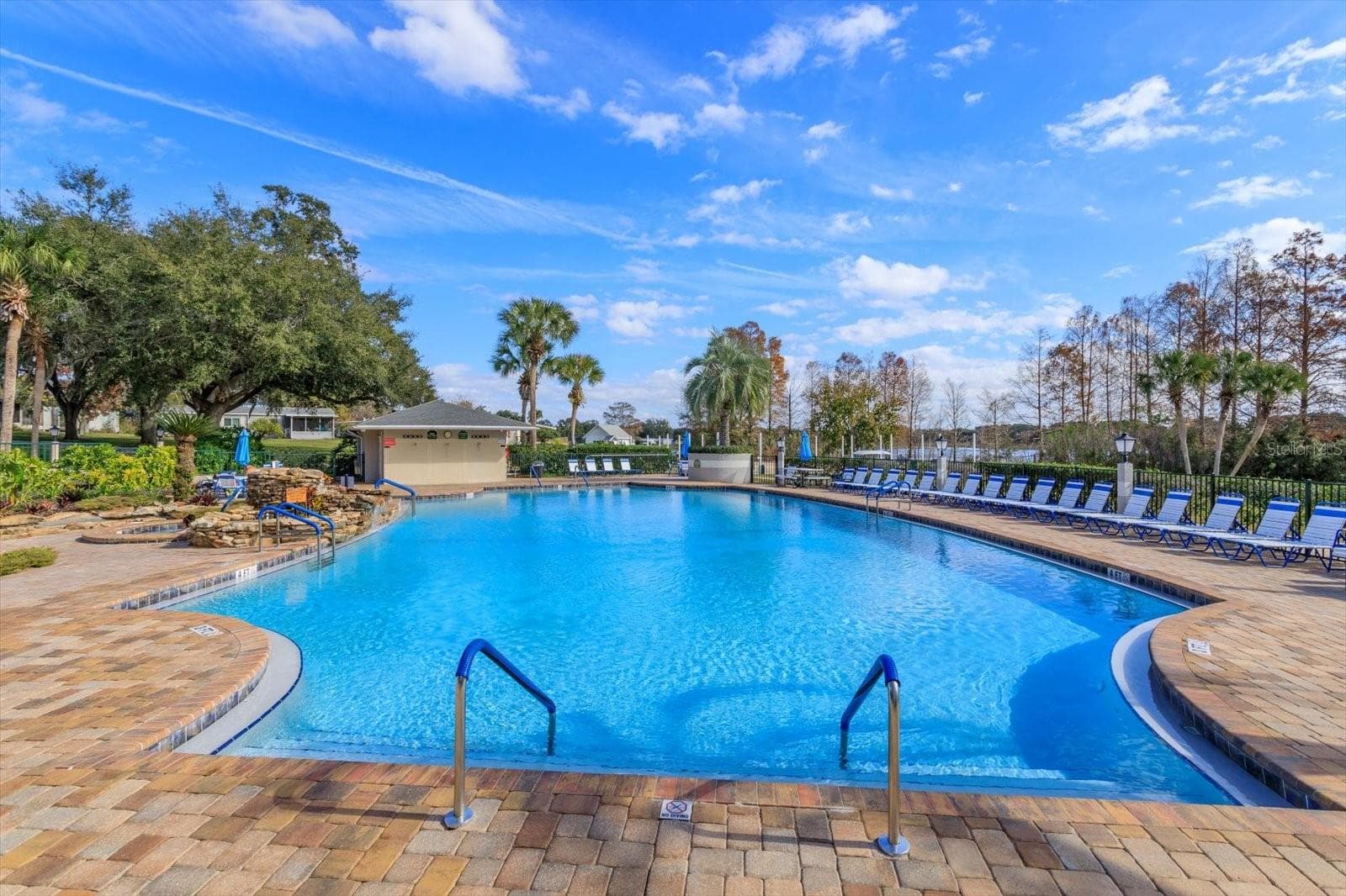Amenity - 25845 GLEN EAGLE DR, LEESBURG