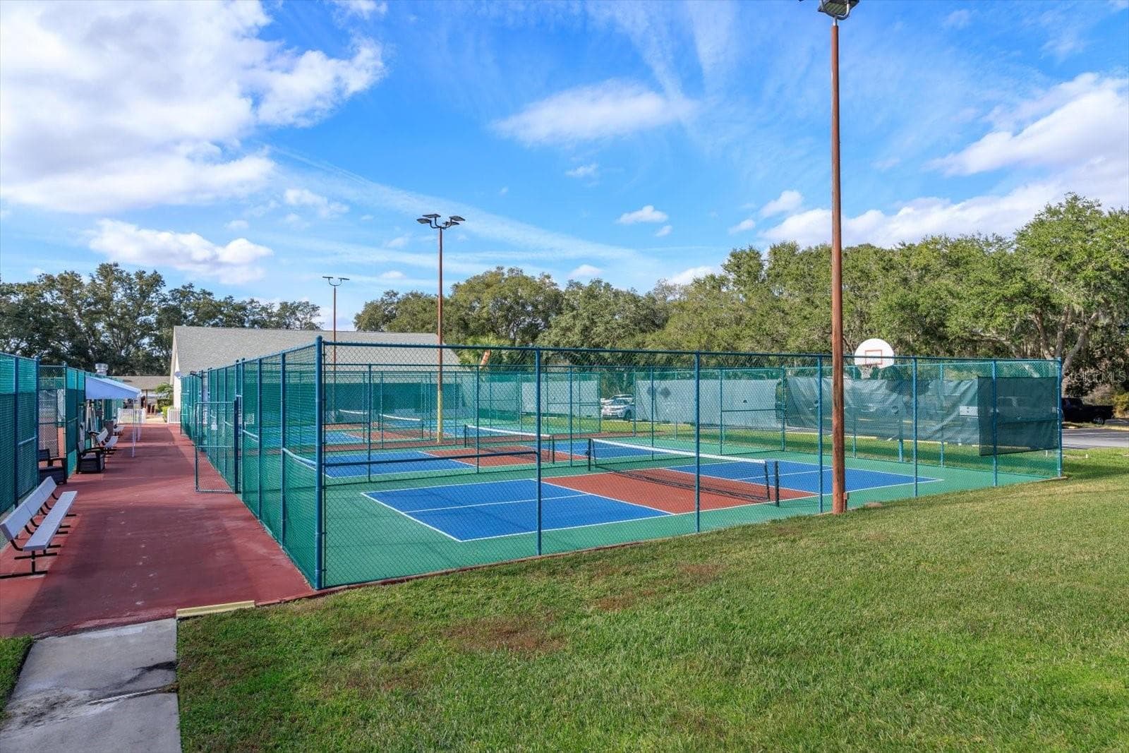 Amenity - 25845 GLEN EAGLE DR, LEESBURG