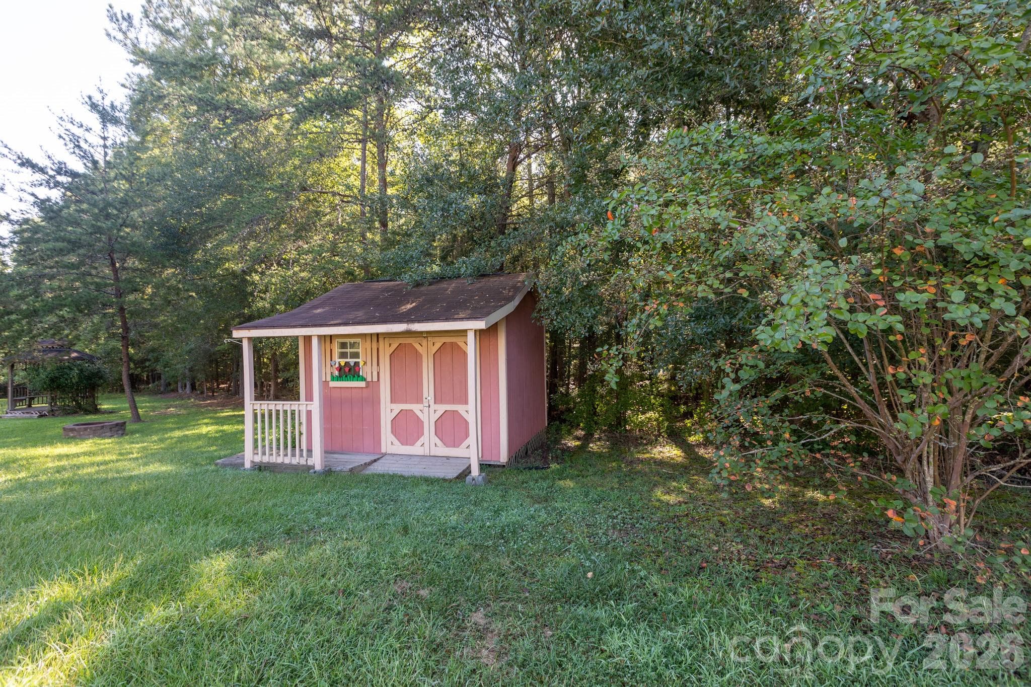 Single Family Residence at 2818 Baird Road, Clover, photo 5 of 46