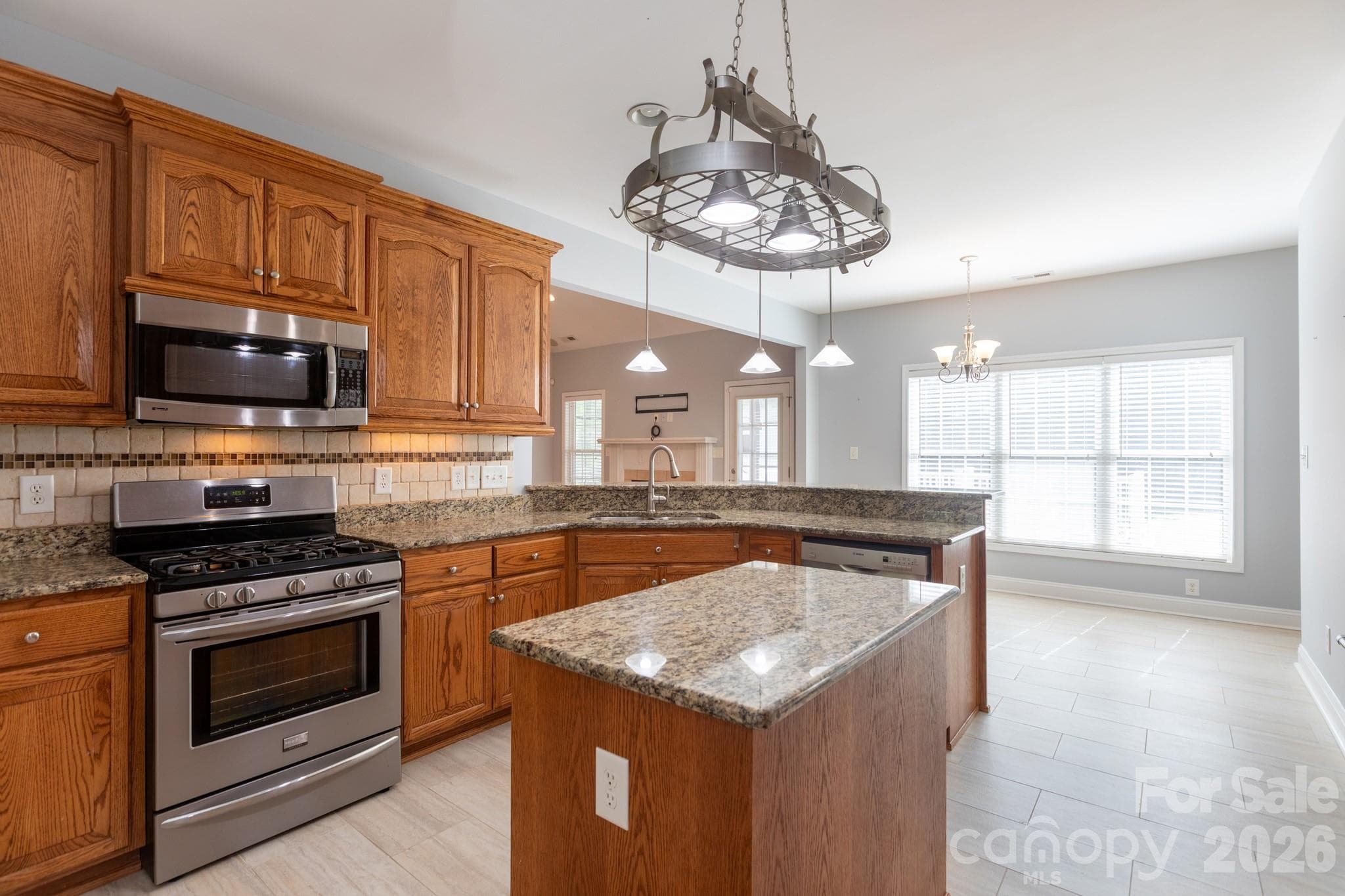 Single Family Residence at 2818 Baird Road, Clover, photo 31 of 46