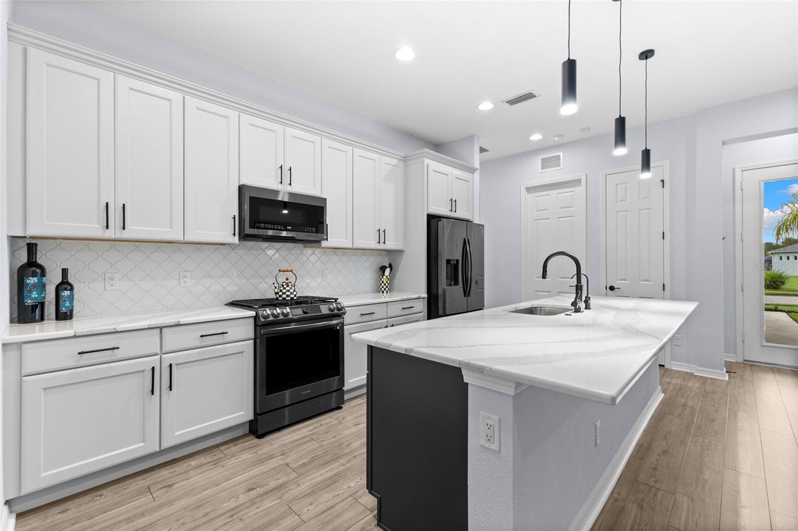 Single Family Residence at 12743 RAINWASHED LOOP, PARRISH, photo 12 of 40