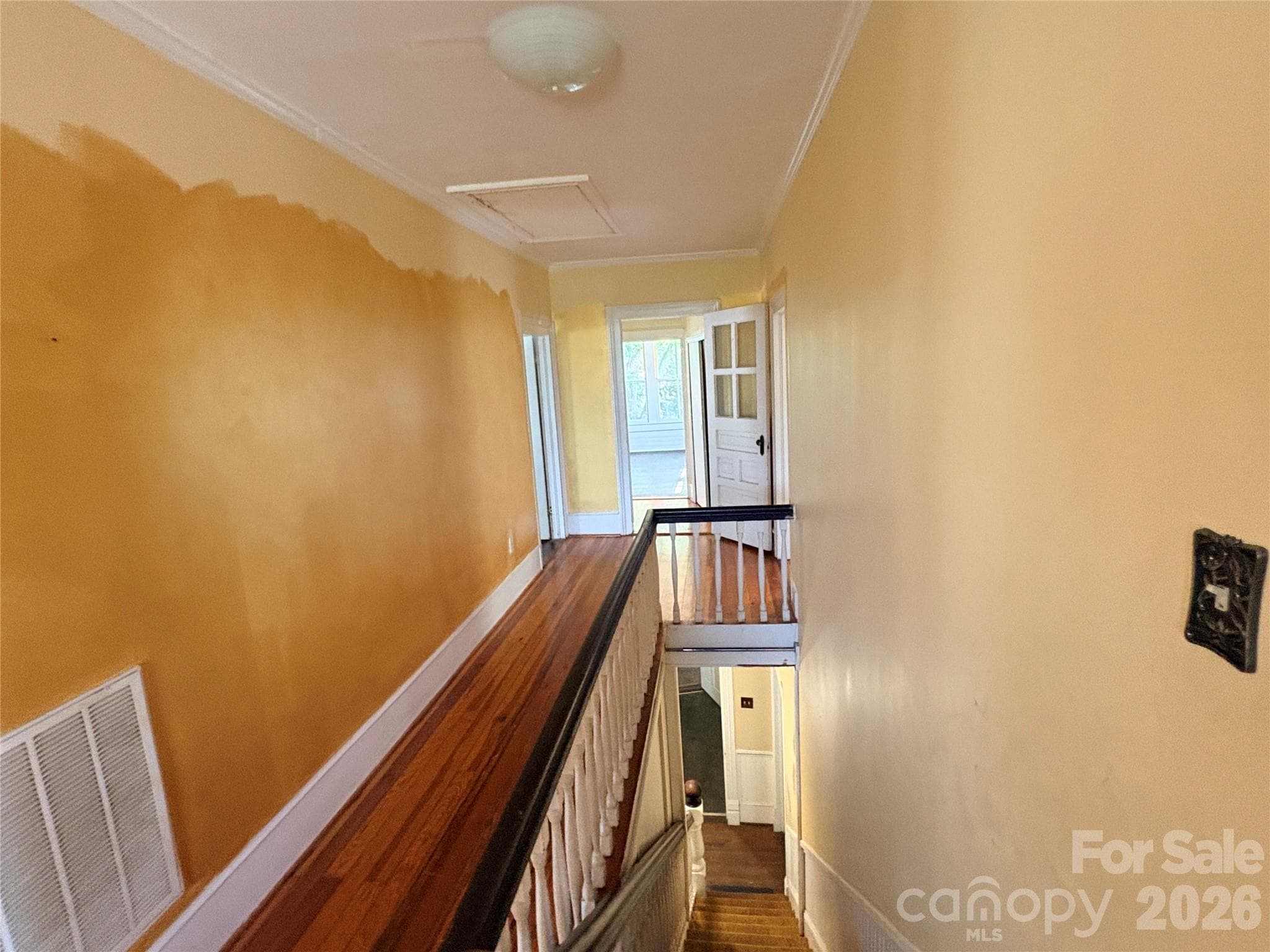 Upstairs Hallway - 123 York Street, Chester