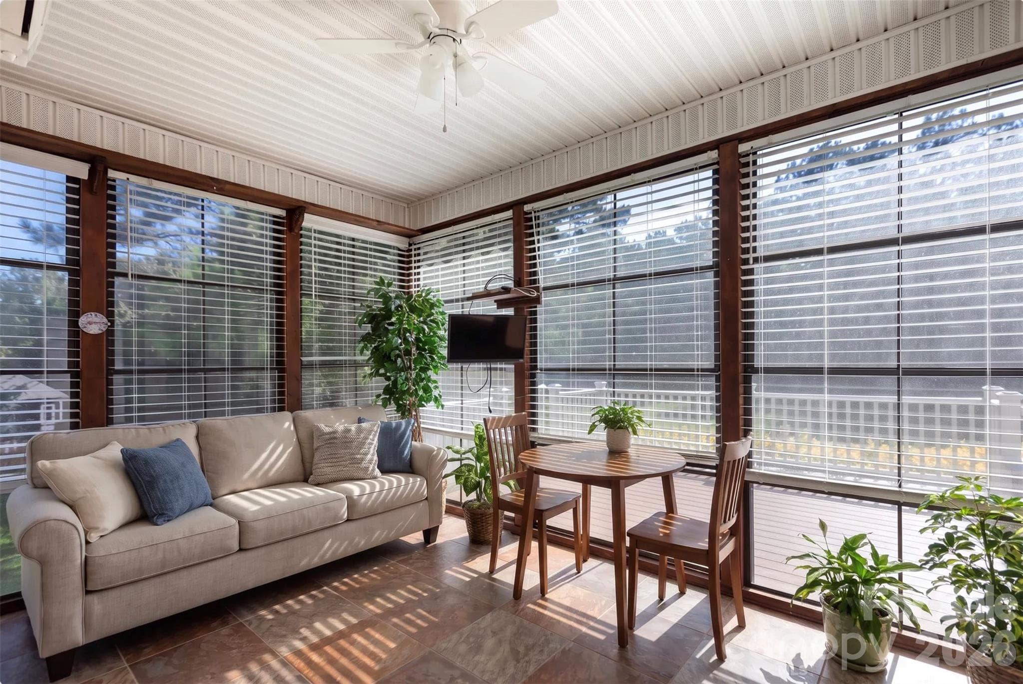 Single Family Residence at 2818 Baird Road, Clover, photo 16 of 46