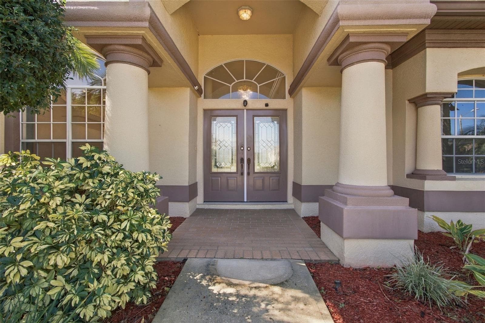 Single Family Residence at 1301 FOX CHAPEL DR, LUTZ, photo 4 of 69