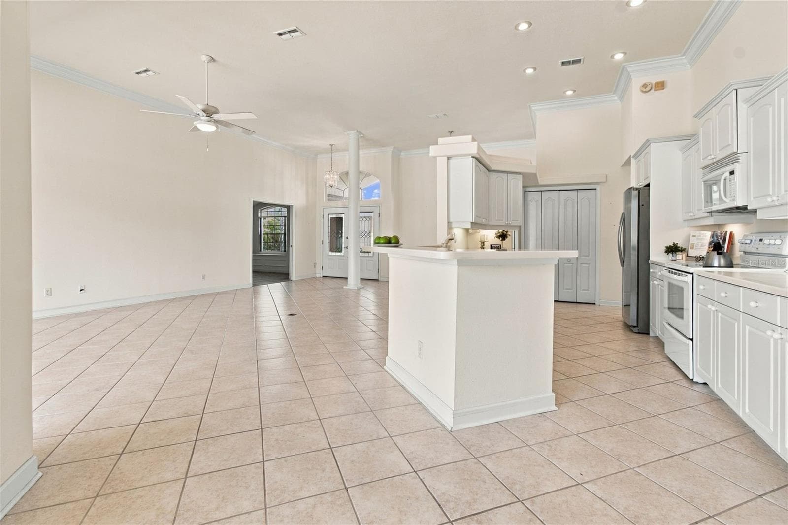 Single Family Residence at 1301 FOX CHAPEL DR, LUTZ, photo 22 of 69