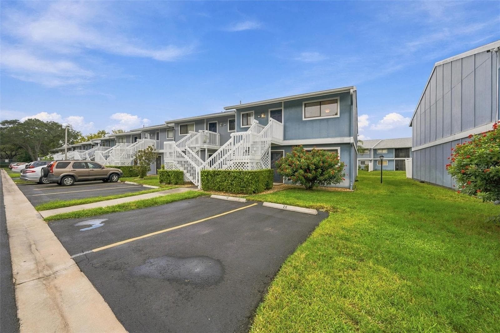 Condominium at 6033 34TH ST W #20, BRADENTON, photo 9 of 43