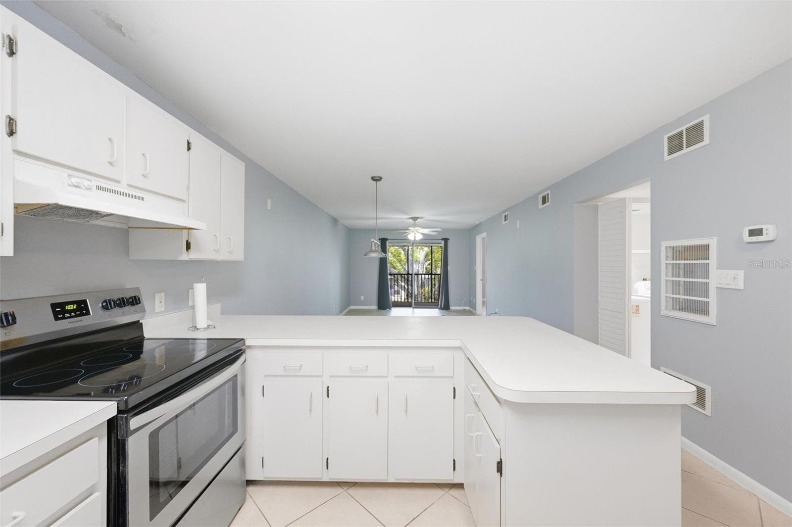 Condominium at 6033 34TH ST W #20, BRADENTON, photo 14 of 43