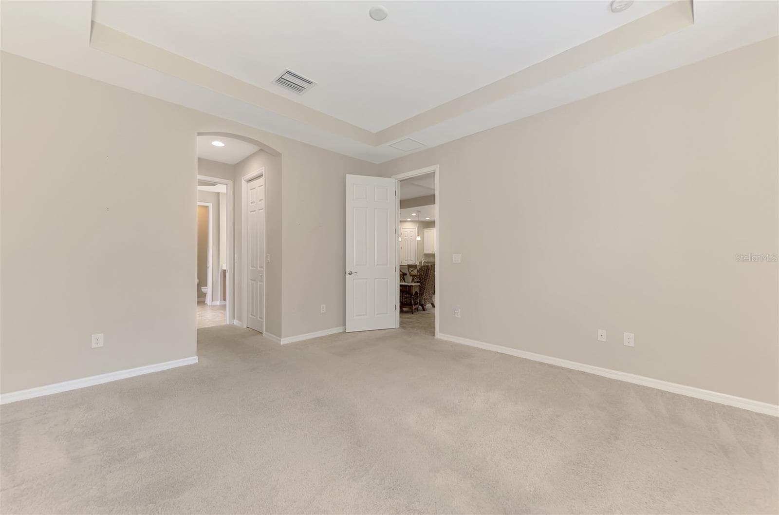 Single Family Residence at 11662 PARROTFISH ST, VENICE, photo 34 of 79