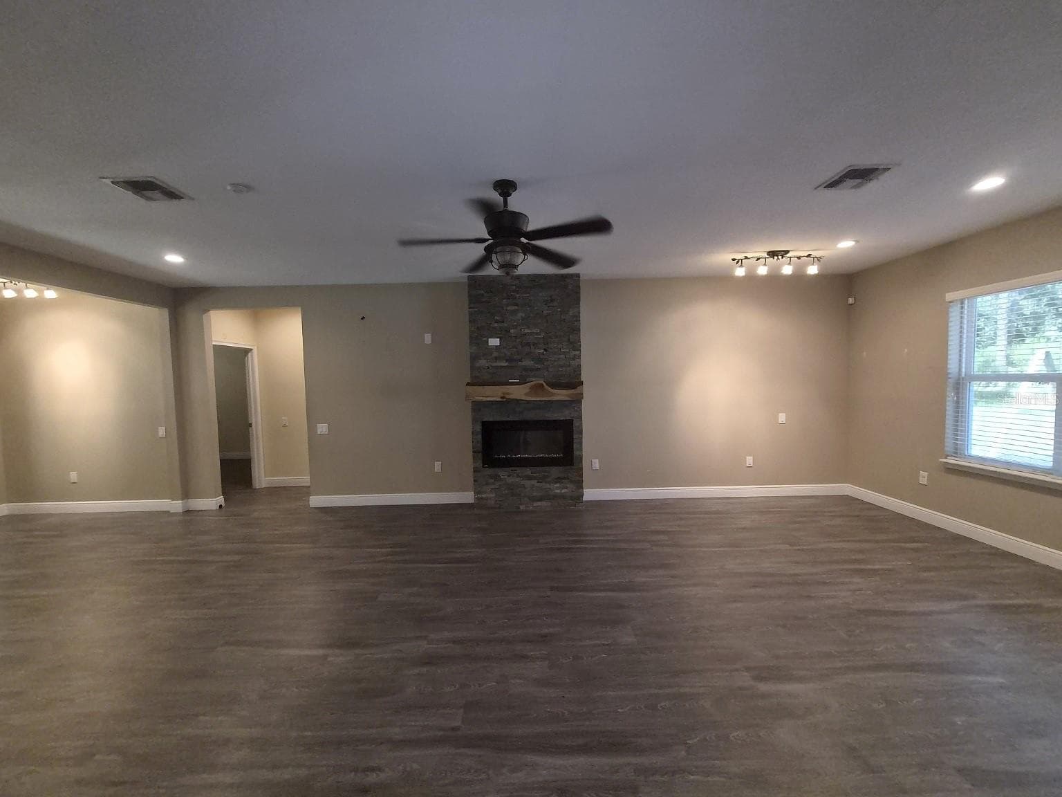 Single Family Residence at 18216 SW 68TH LOOP, DUNNELLON, photo 10 of 46