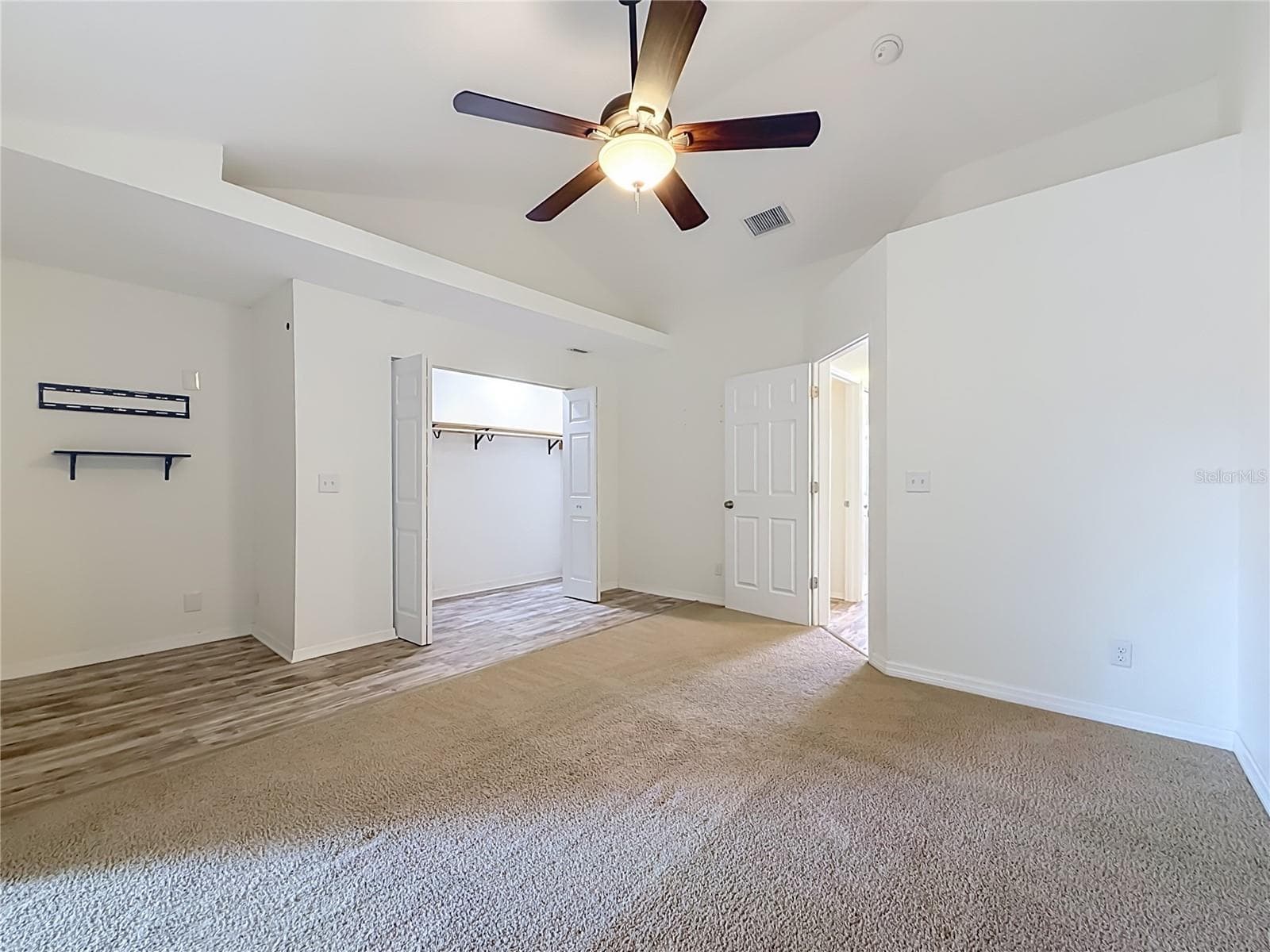 Primary Bedroom - 2106 CLOVER HILL RD, PALM HARBOR
