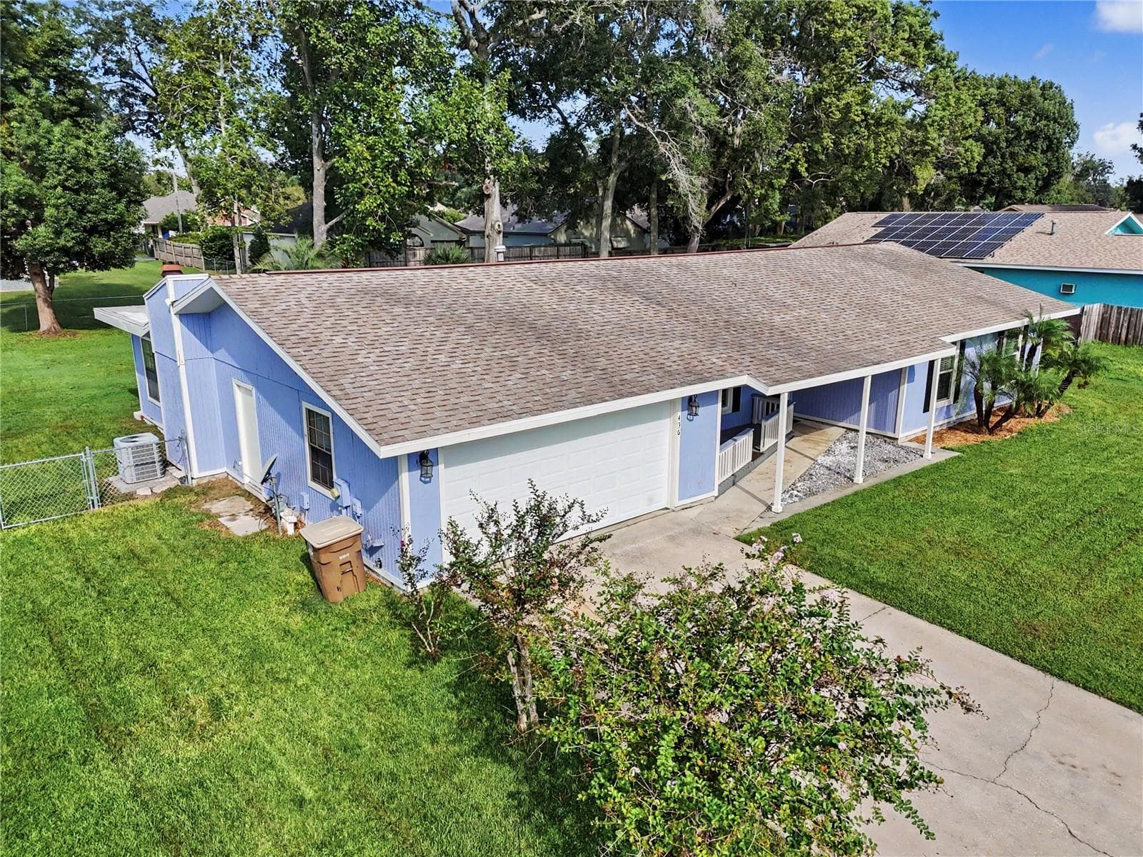 Side front view - 436 NE 47TH CT, OCALA