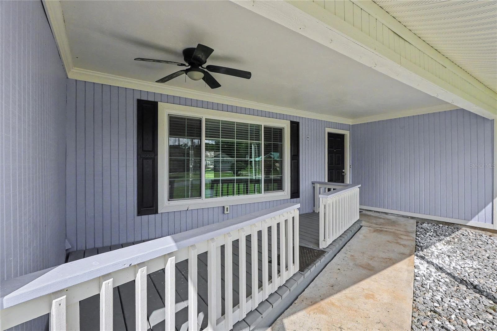 Front porch - 436 NE 47TH CT, OCALA