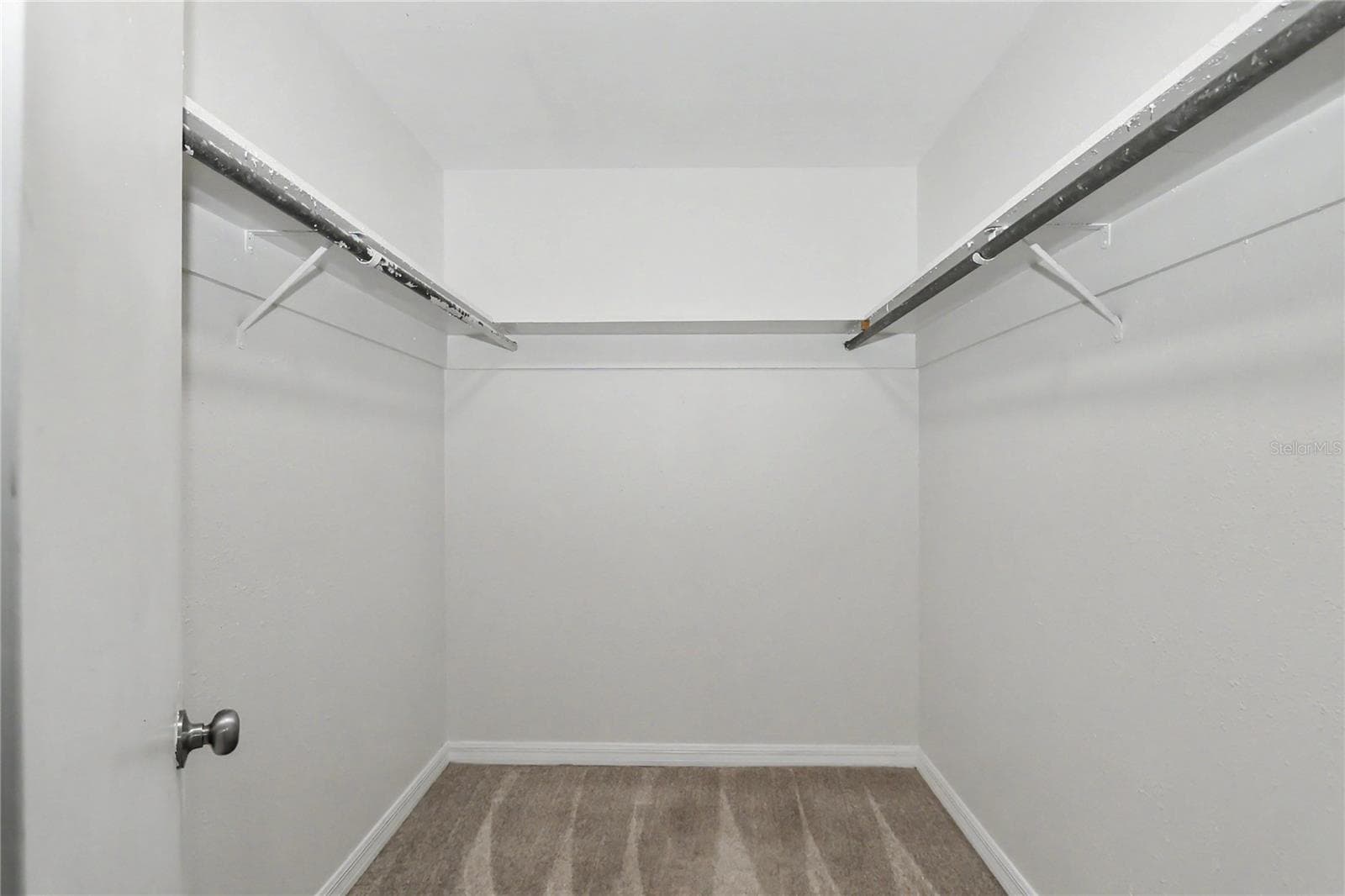 Master closet - 436 NE 47TH CT, OCALA