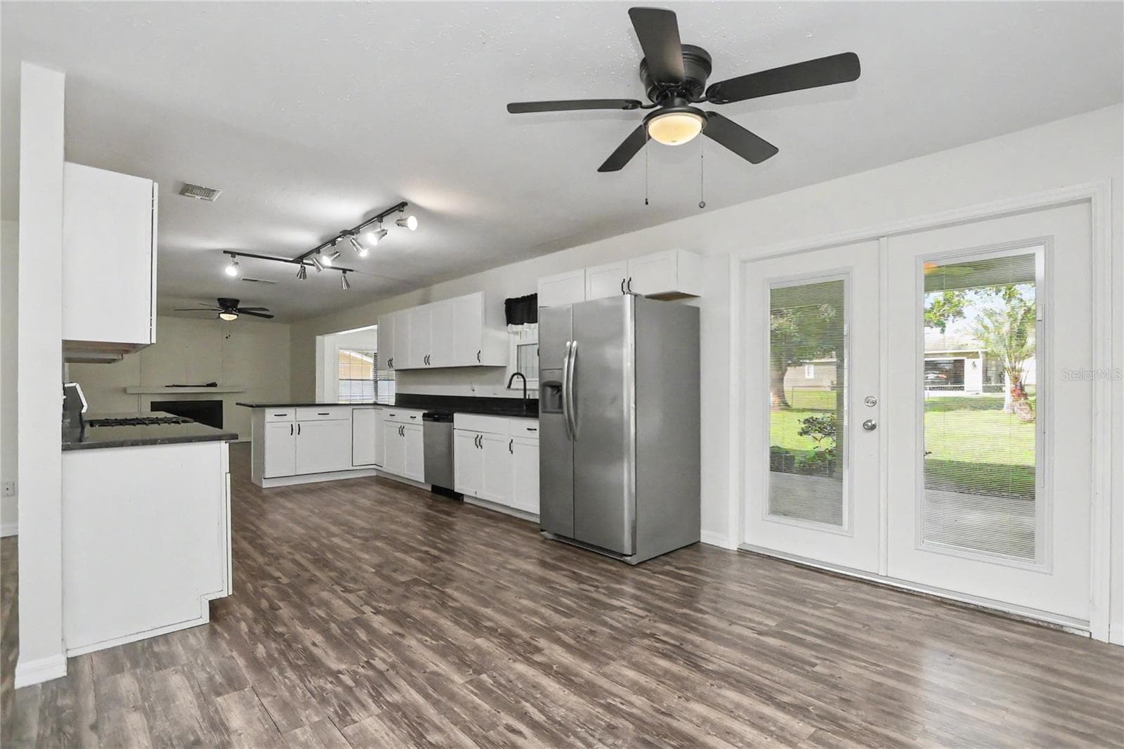 Kitchen - 436 NE 47TH CT, OCALA