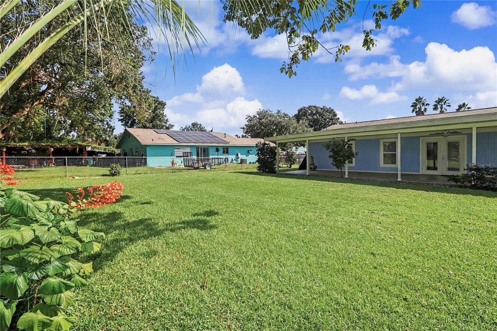 Backyard - 436 NE 47TH CT, OCALA