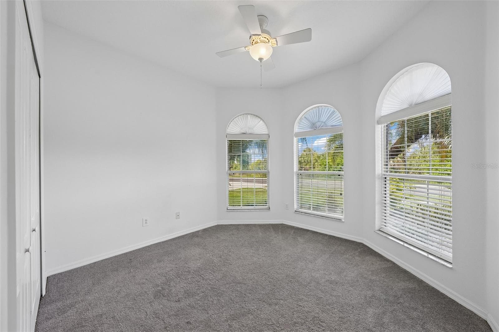 Single Family Residence at 1810 MIRA LAGO CIR, RUSKIN, photo 19 of 62