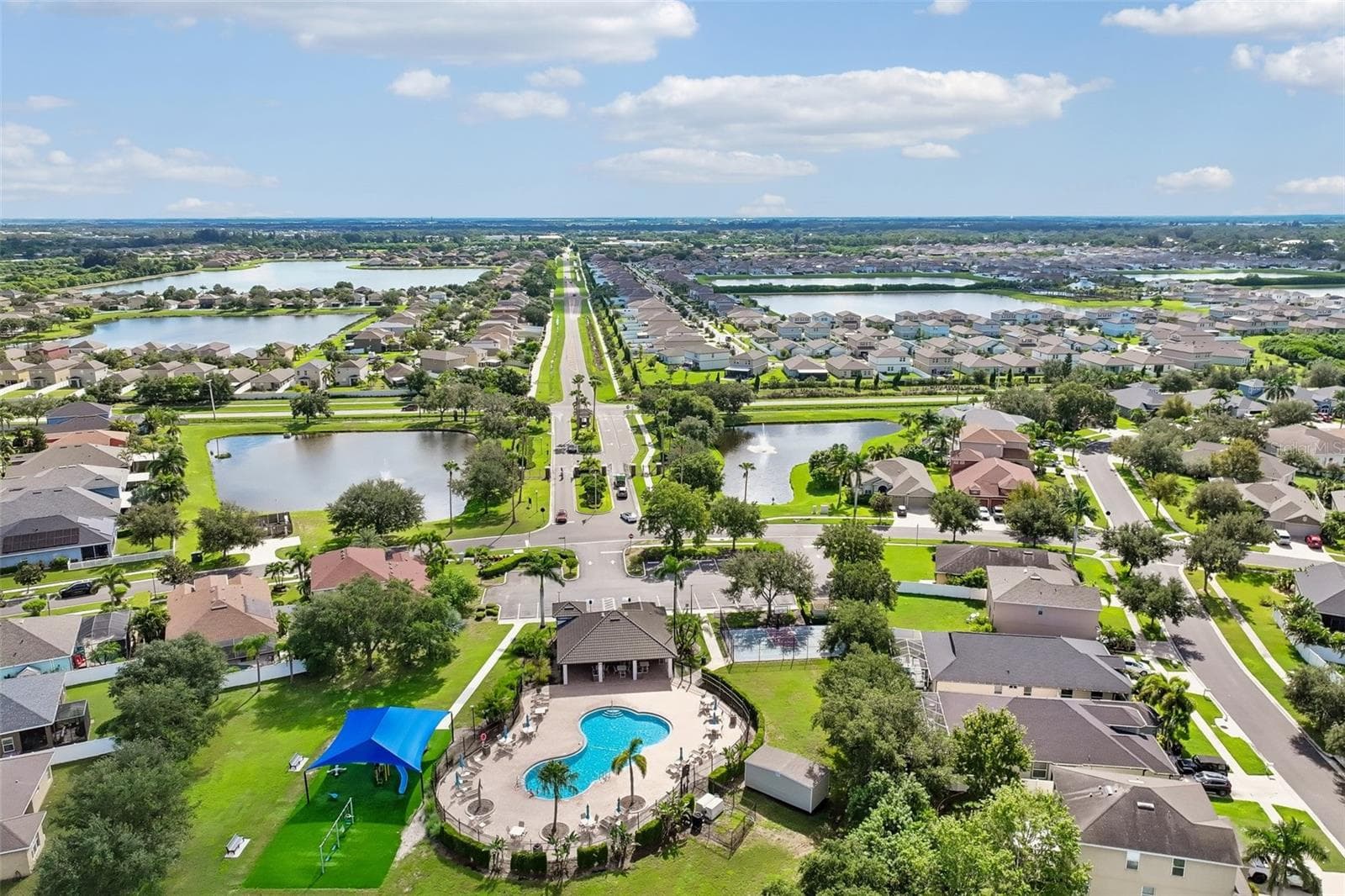 Single Family Residence at 1810 MIRA LAGO CIR, RUSKIN, photo 56 of 62