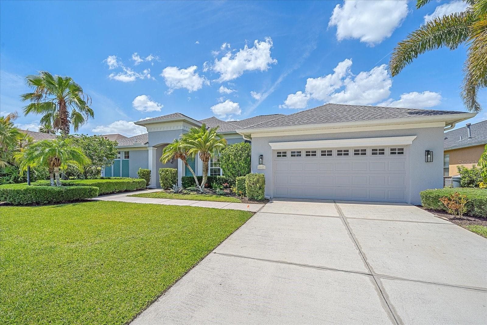 Single Family Residence at 8015 SPRING MARSH DR, BRADENTON, photo 2 of 49