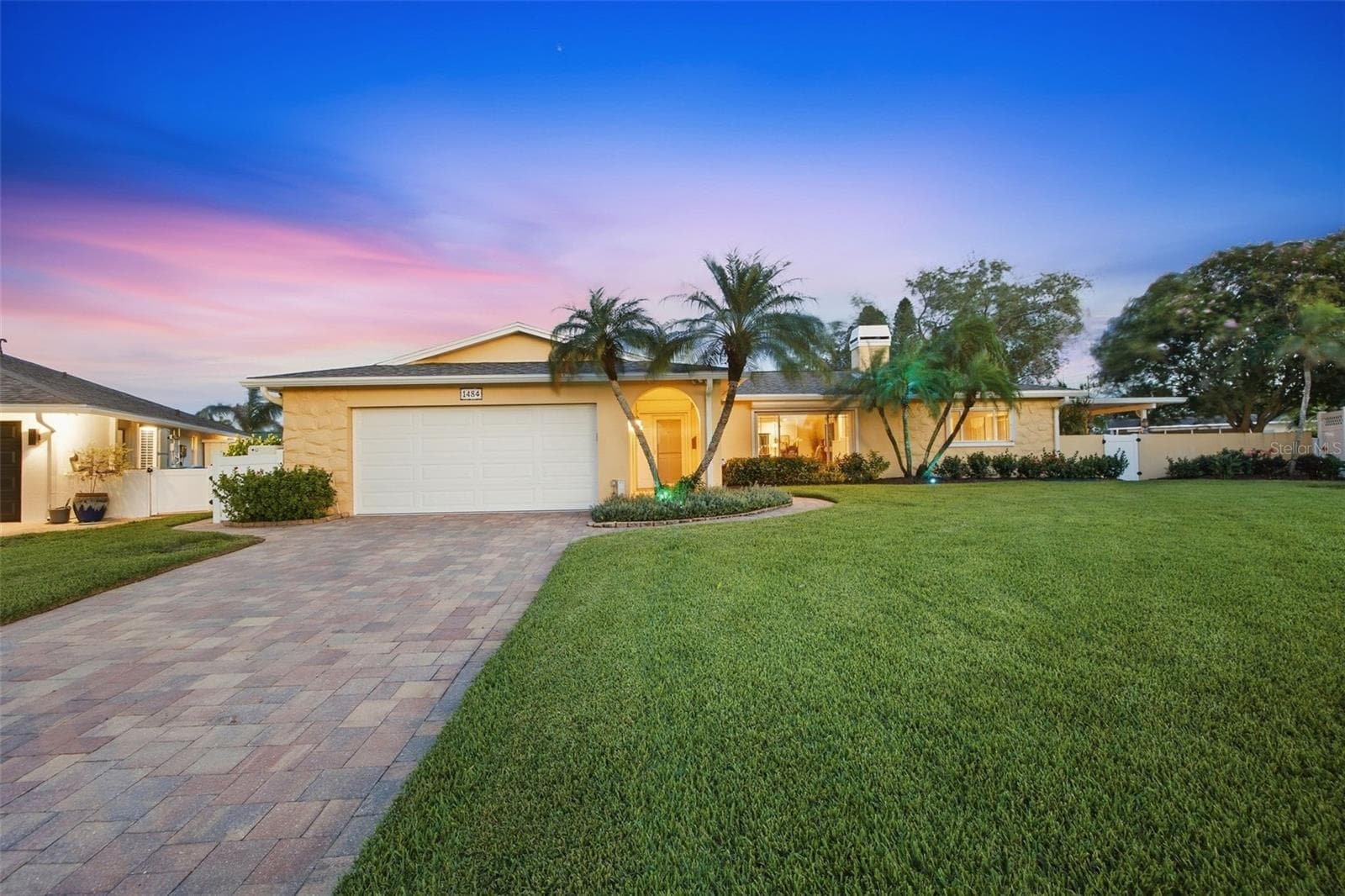 Single Family Residence at 1484 47TH AVE NE, ST PETERSBURG, photo 3 of 46