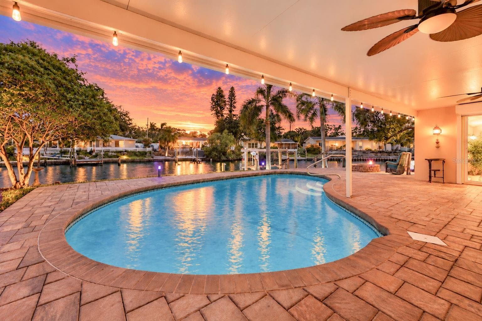 Covered lanai - 1484 47TH AVE NE, ST PETERSBURG