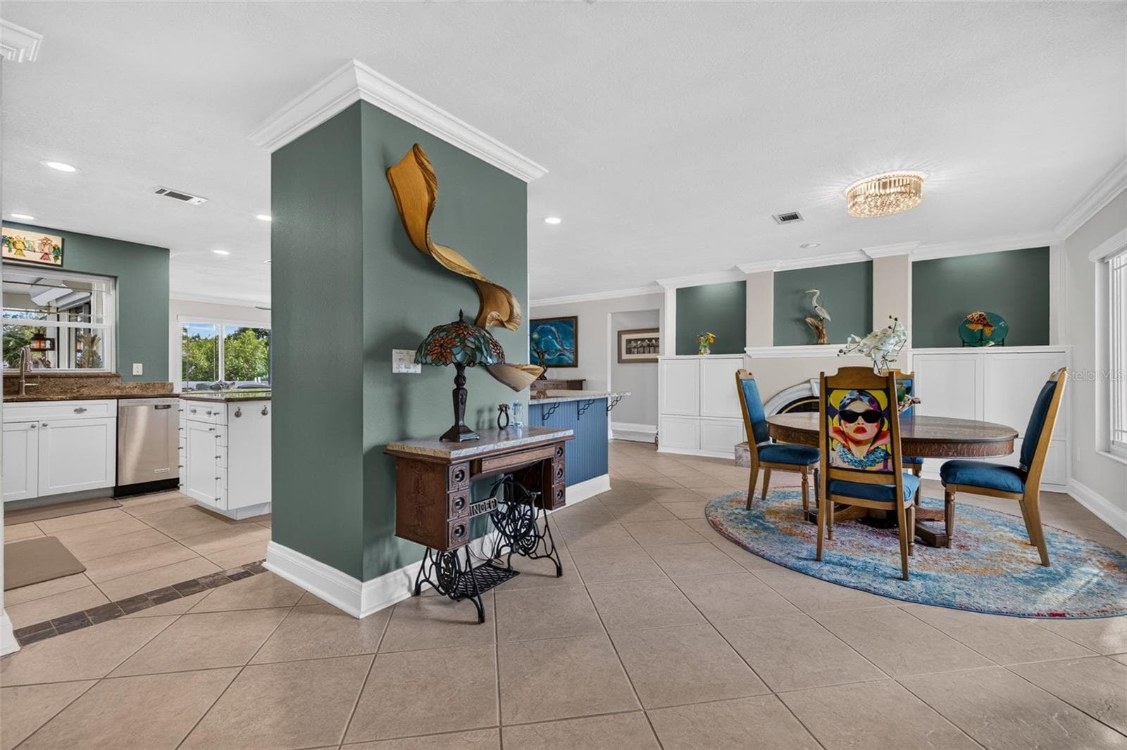 Single Family Residence at 1484 47TH AVE NE, ST PETERSBURG, photo 12 of 46