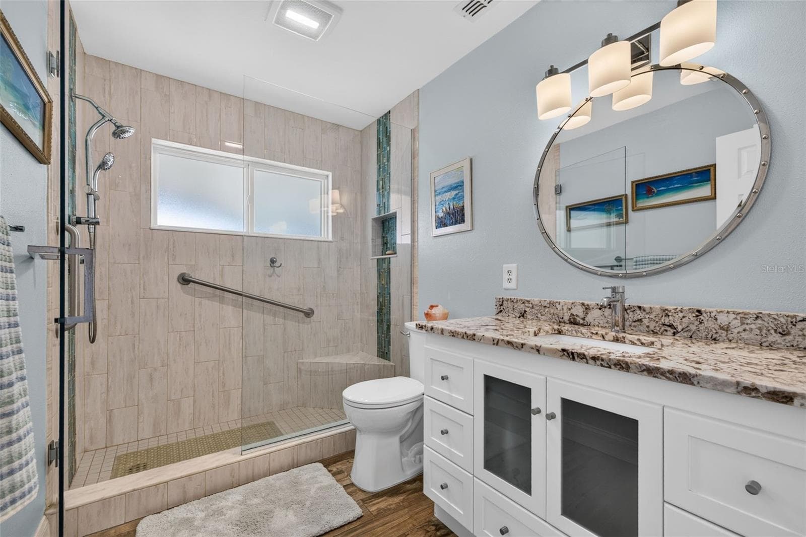 Guest bath - 1484 47TH AVE NE, ST PETERSBURG