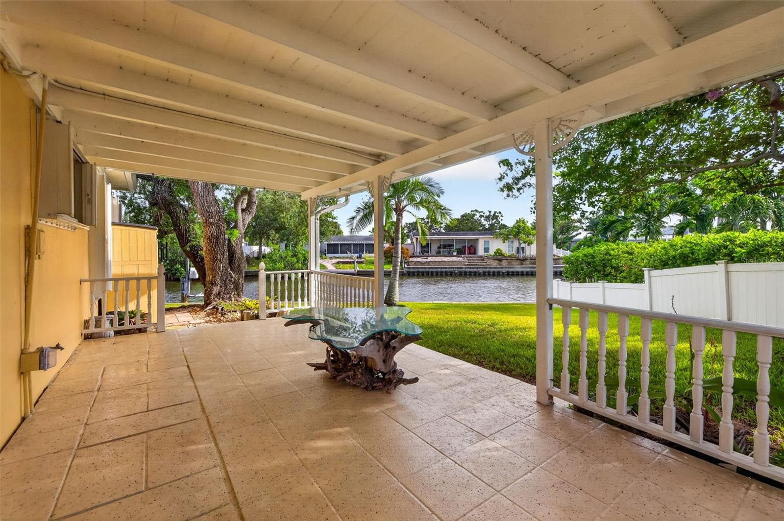 Covered lanai off guest room - 1484 47TH AVE NE, ST PETERSBURG