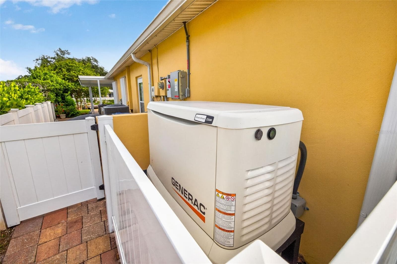 Whole house generator - 1484 47TH AVE NE, ST PETERSBURG