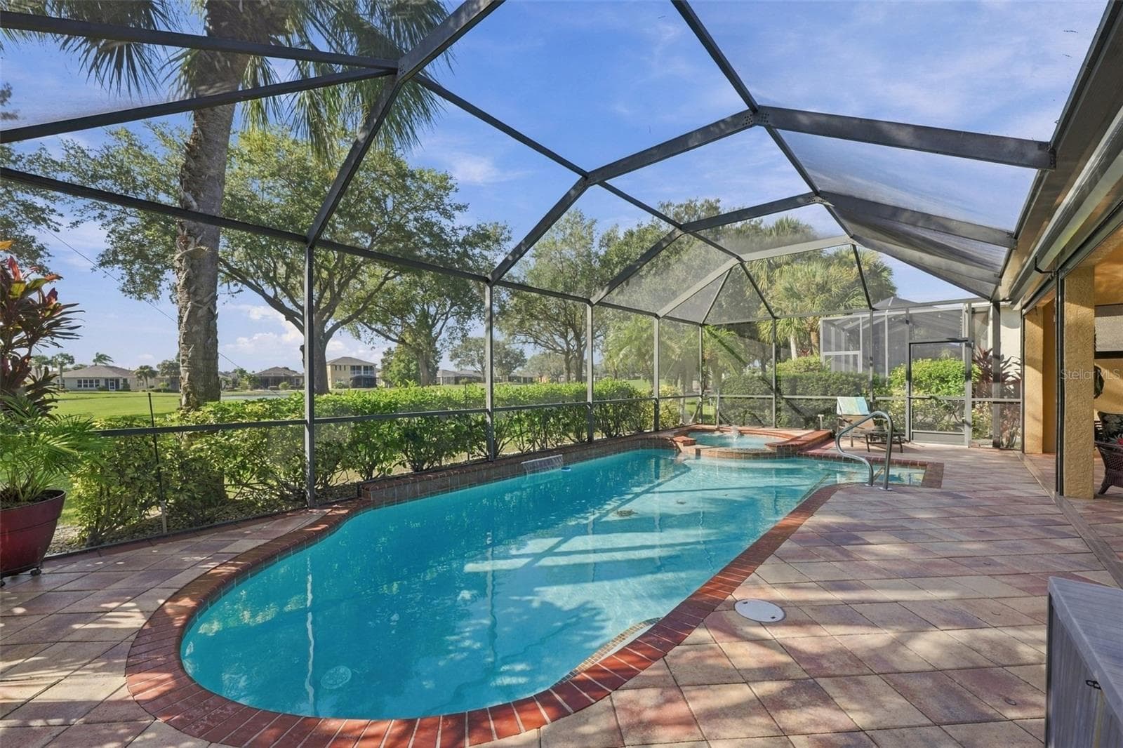 Single Family Residence at 1106 EMERALD DUNES DR, SUN CITY CENTER, photo 7 of 62