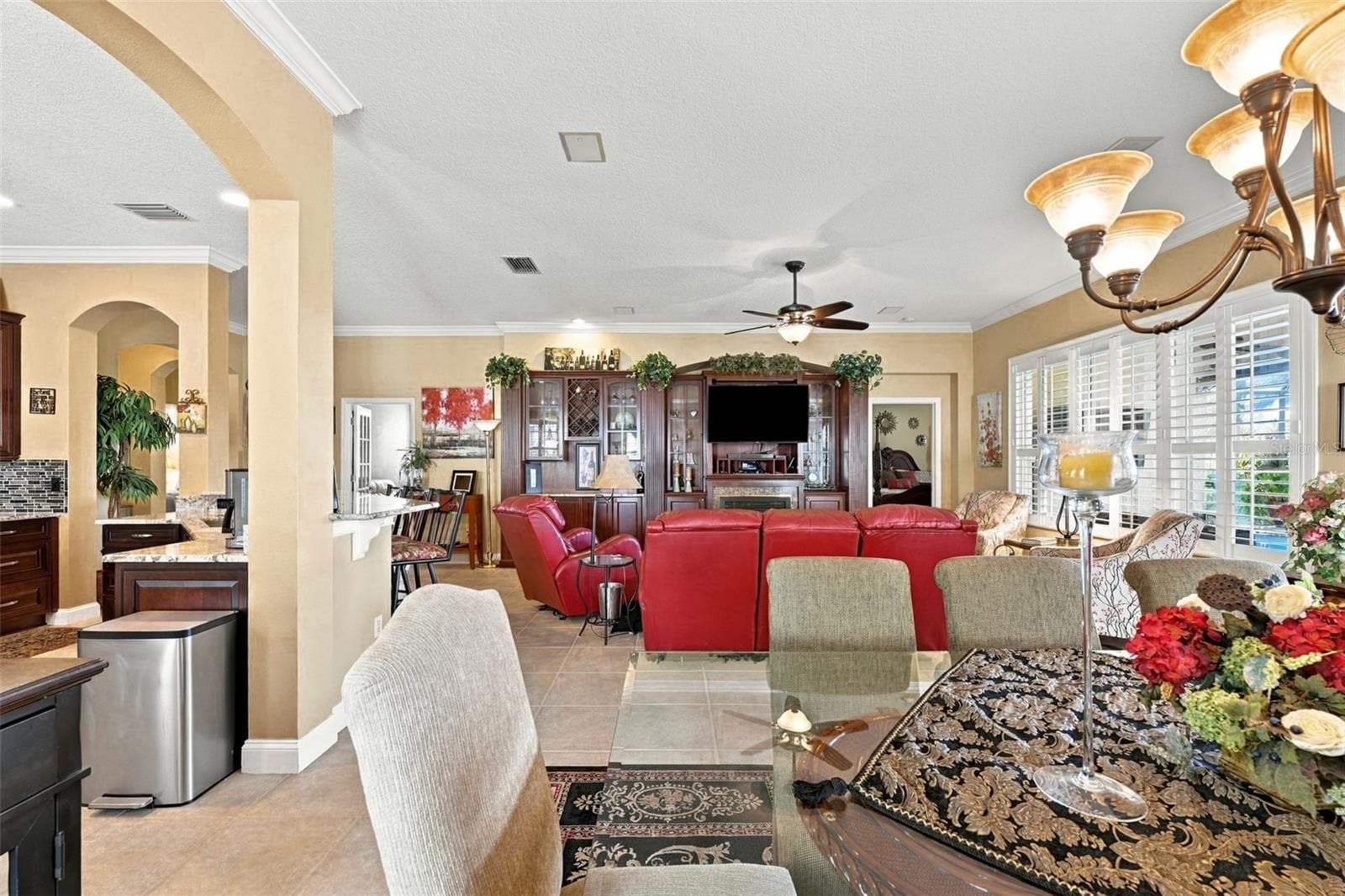 Single Family Residence at 1106 EMERALD DUNES DR, SUN CITY CENTER, photo 21 of 62