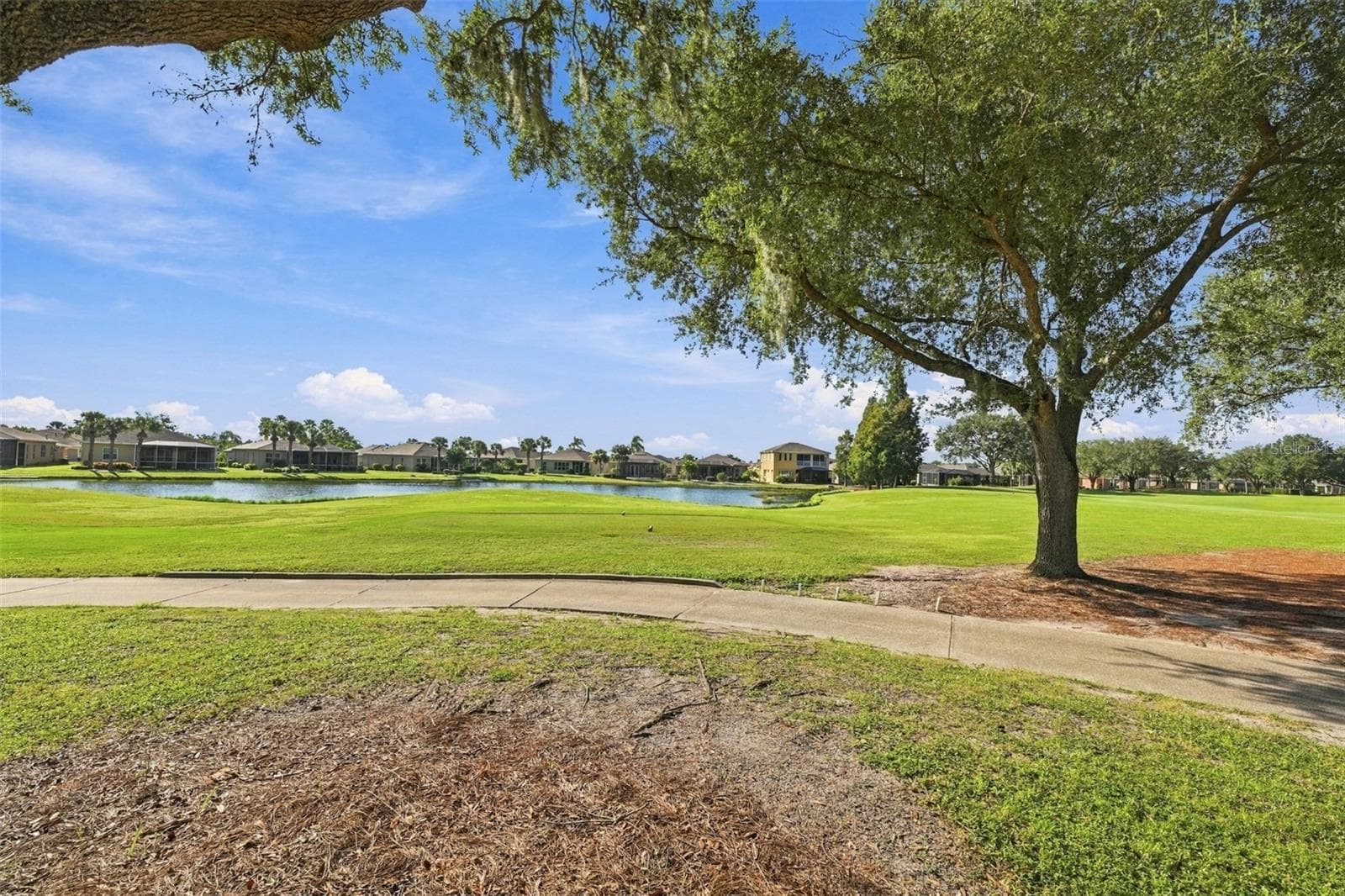 Single Family Residence at 1106 EMERALD DUNES DR, SUN CITY CENTER, photo 47 of 62
