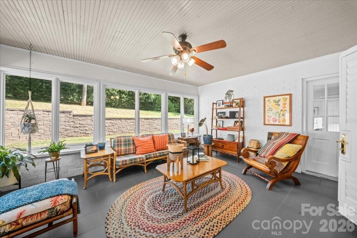 Single Family Residence at 102 Hillside Lane, Morganton, photo 16 of 44