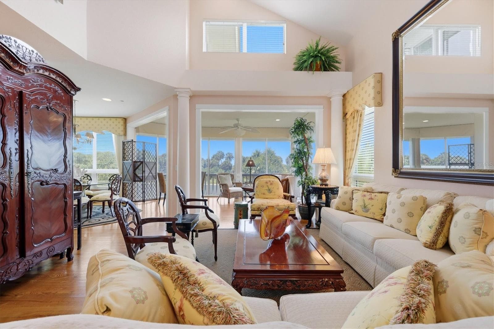 Townhouse at 700 S HARBOR DR, BOCA GRANDE, photo 8 of 48