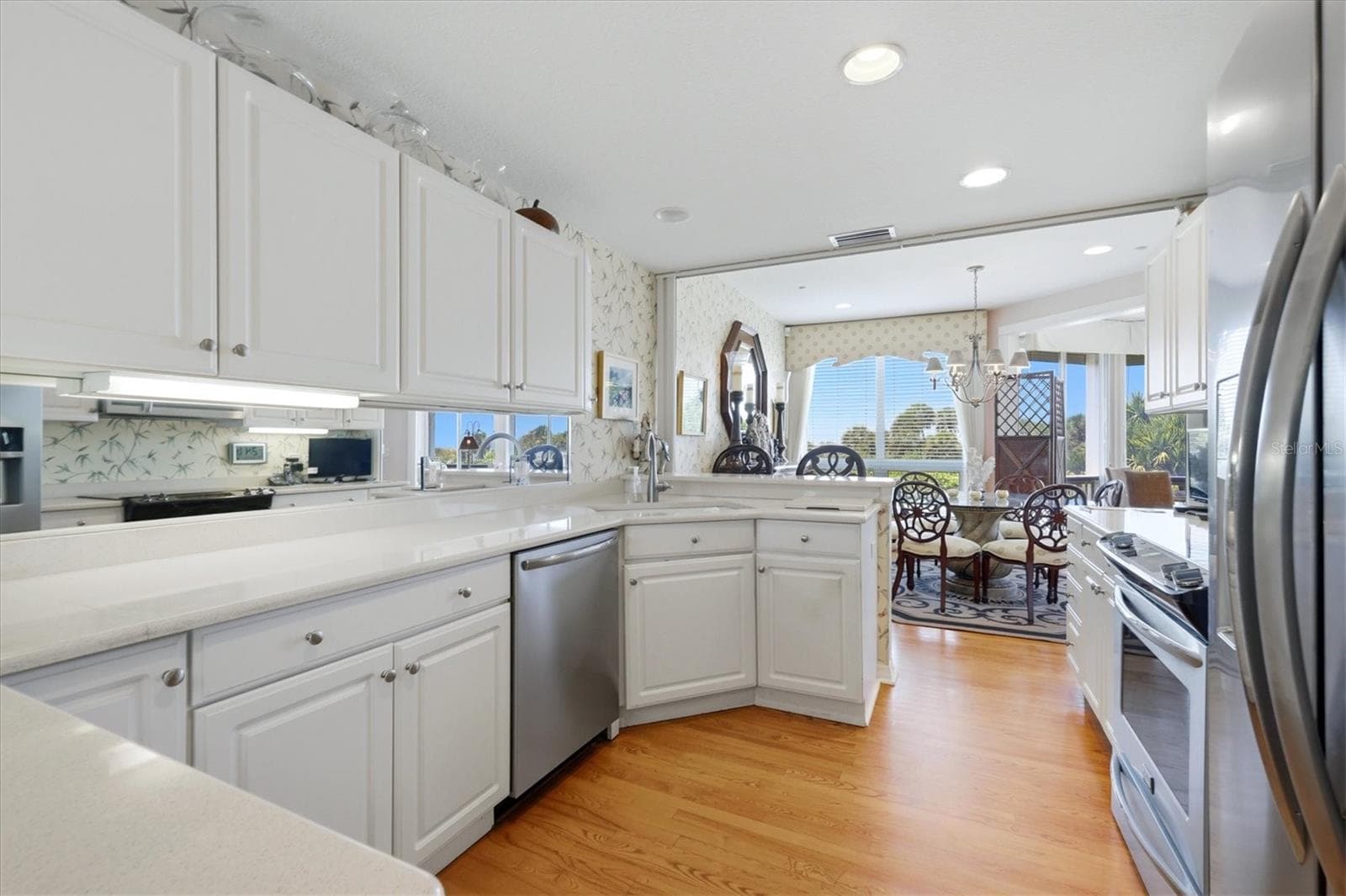 Townhouse at 700 S HARBOR DR, BOCA GRANDE, photo 15 of 48